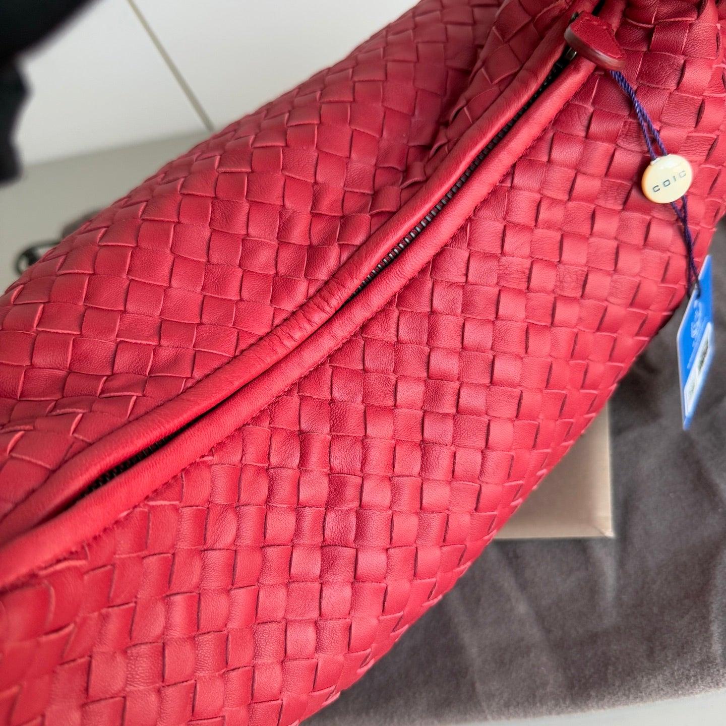 Bottega Veneta Belly Hobo Intrecciato Red Medium 40cm For Sale 8