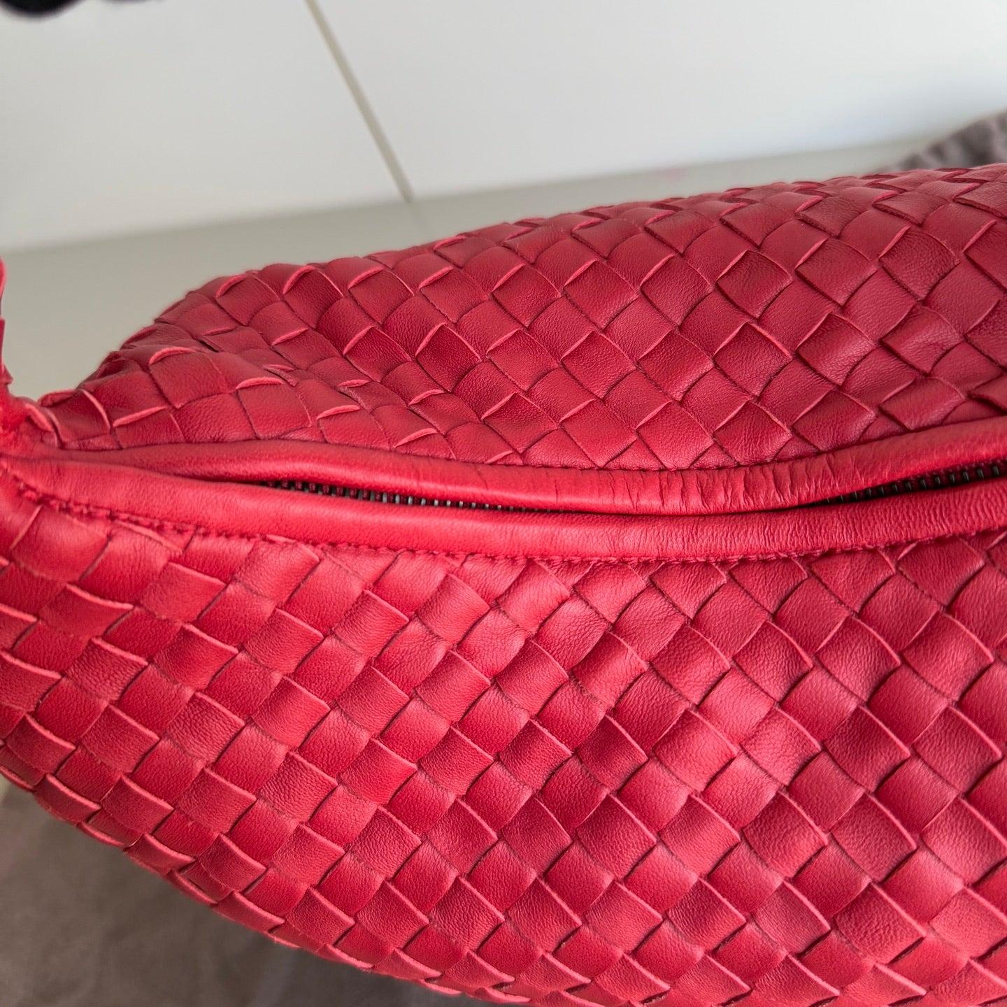 Bottega Veneta Belly Hobo Intrecciato Red Medium 40cm For Sale 10