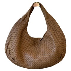 Bottega Veneta Belly Hobo Milk Chocolate Brown Maxi 50cm Intrecciato Leather
