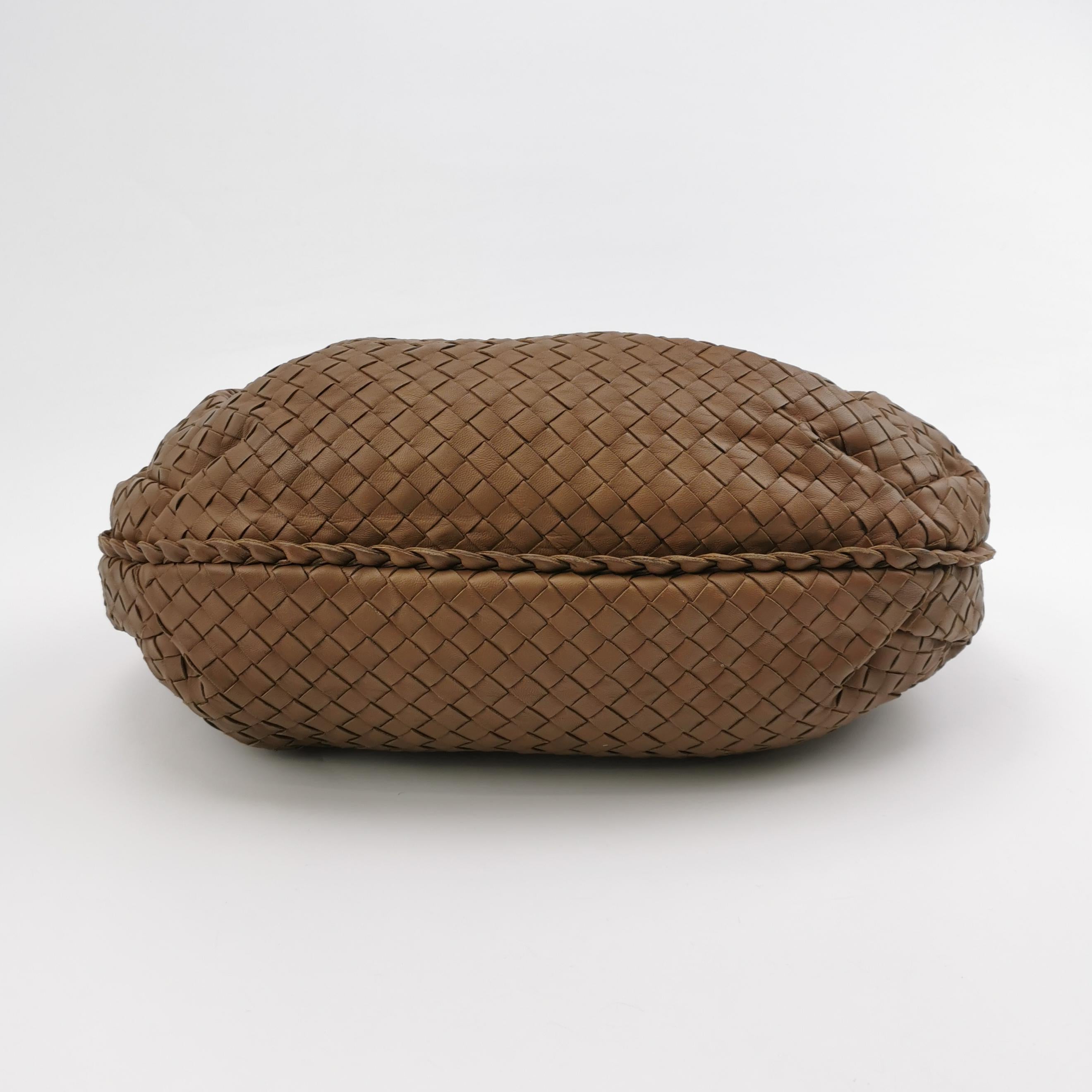 Bottega Veneta Belly Hobo Schlangenhaut Leder Schwarz 50cm im Angebot 1