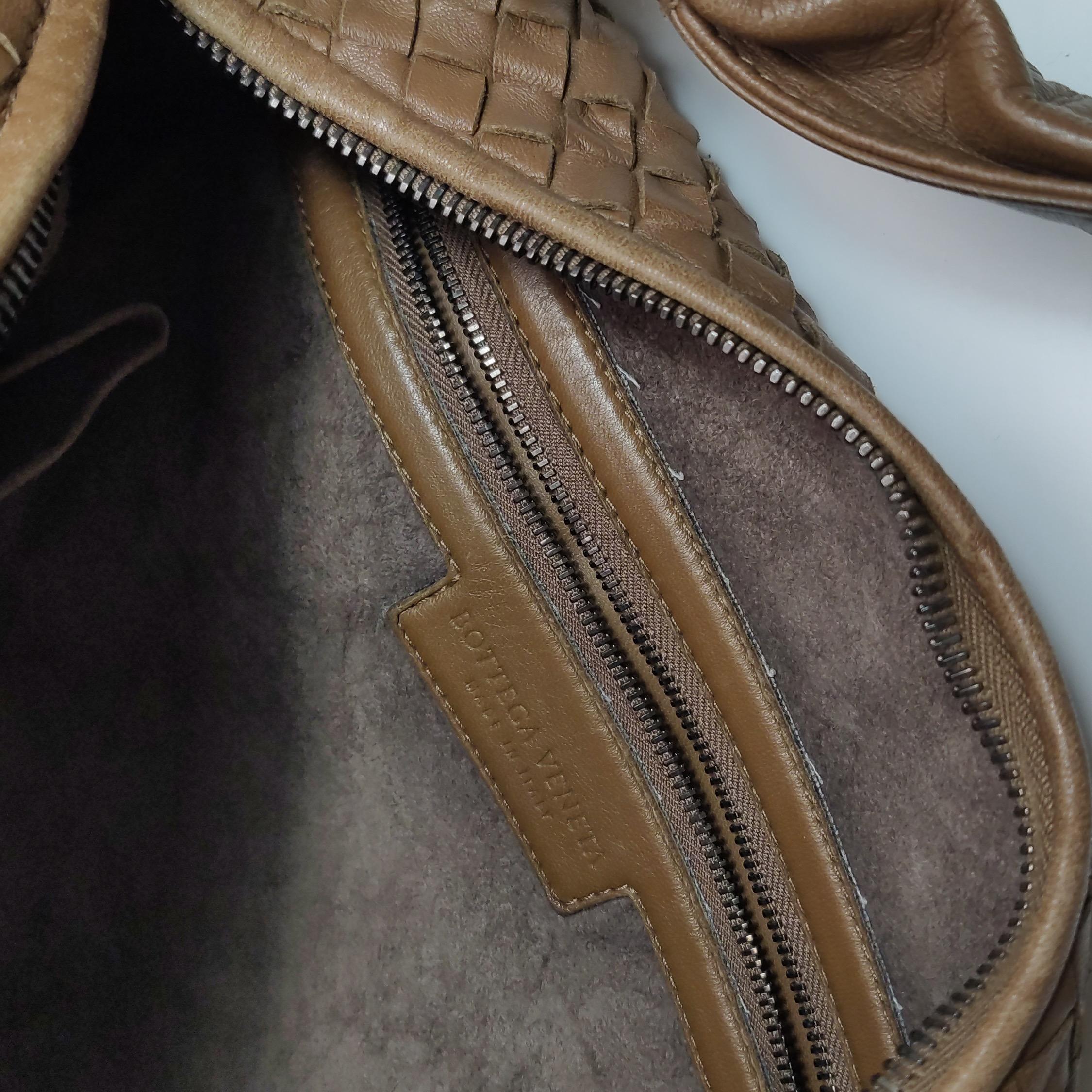 Bottega Veneta Belly Hobo Schlangenhaut Leder Schwarz 50cm im Angebot 2