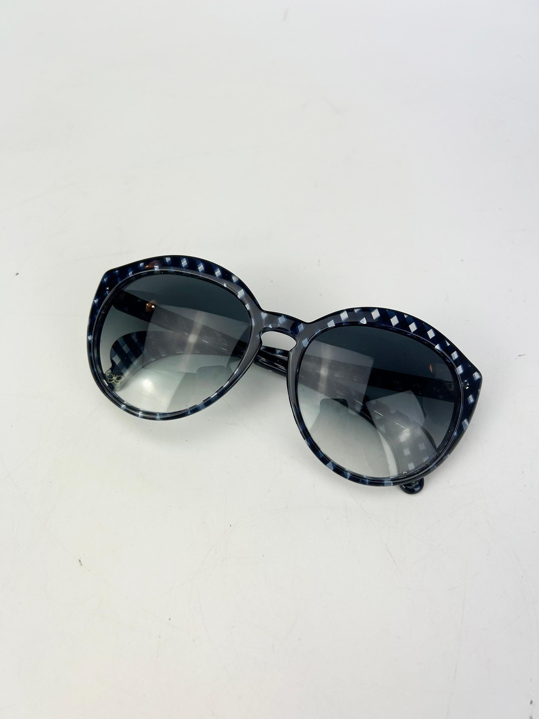 Bottega Veneta Black and Blue Checkered Sunglasses For Sale 5