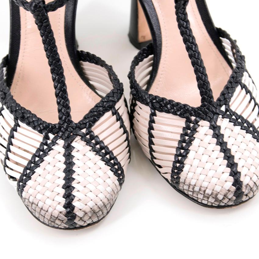 Women's Bottega Veneta Black and White Woven Sandals US 5.5 For Sale