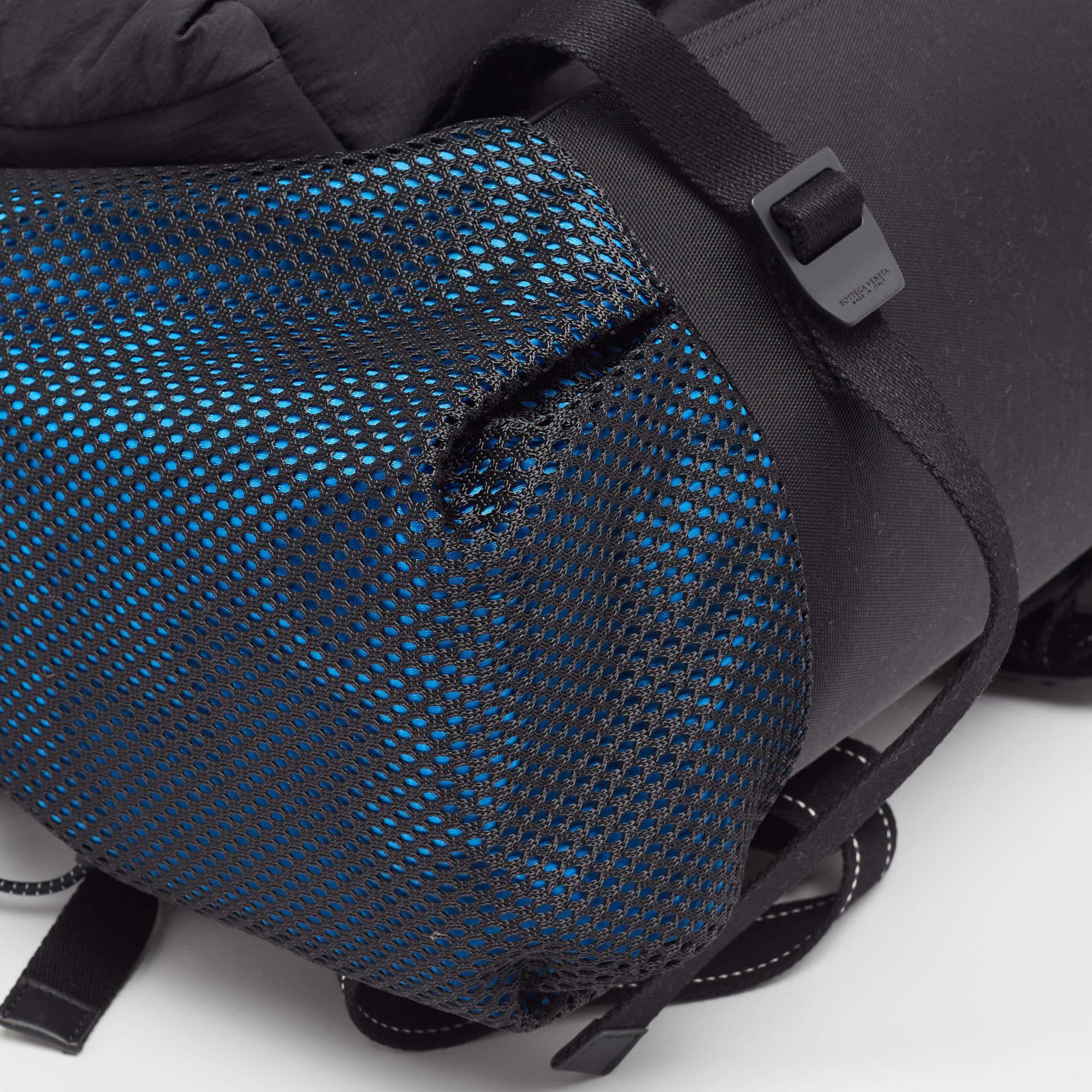 Bottega Veneta Black/Blue Nylon Paper Touch Backpack For Sale 8