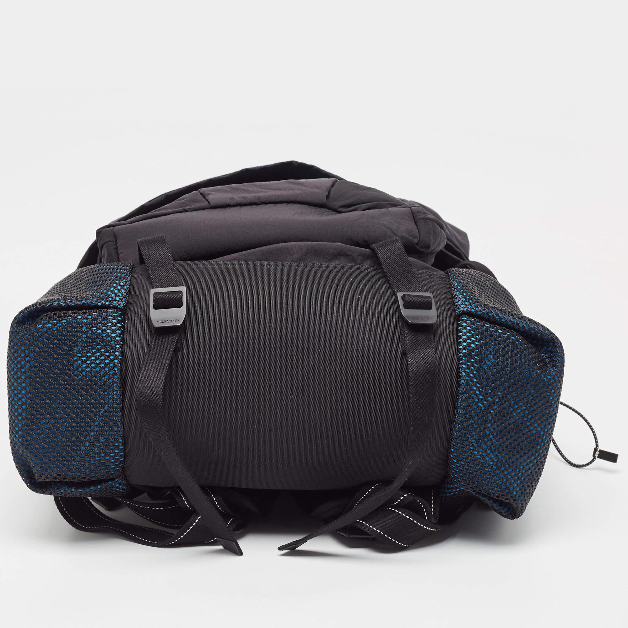 Bottega Veneta Black/Blue Nylon Paper Touch Backpack For Sale 9