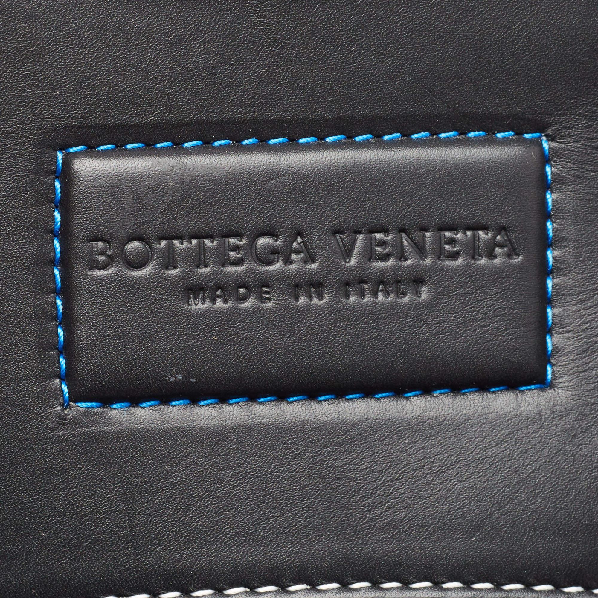Bottega Veneta Black/Blue Nylon Paper Touch Backpack For Sale 5