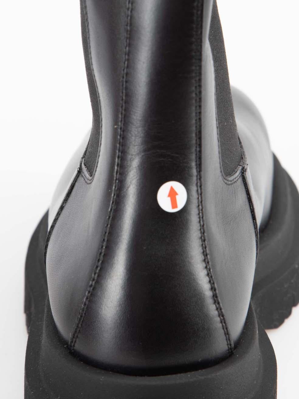 Bottega Veneta Black Calfskin Lug Mid Calf Boots Size IT 39 4