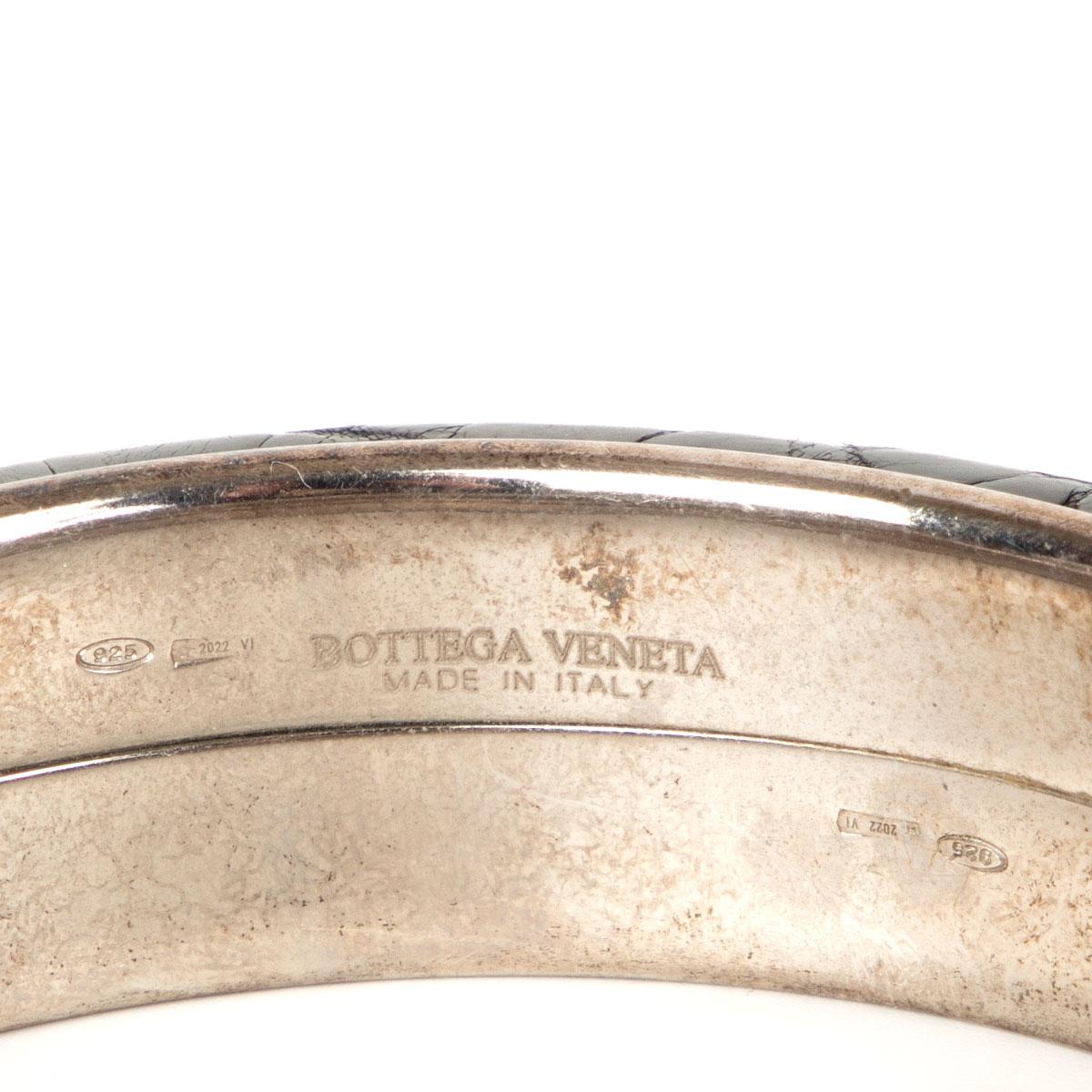 Women's or Men's BOTTEGA VENETA black CROCODILE & Sterling Silver Bangle Bracelet