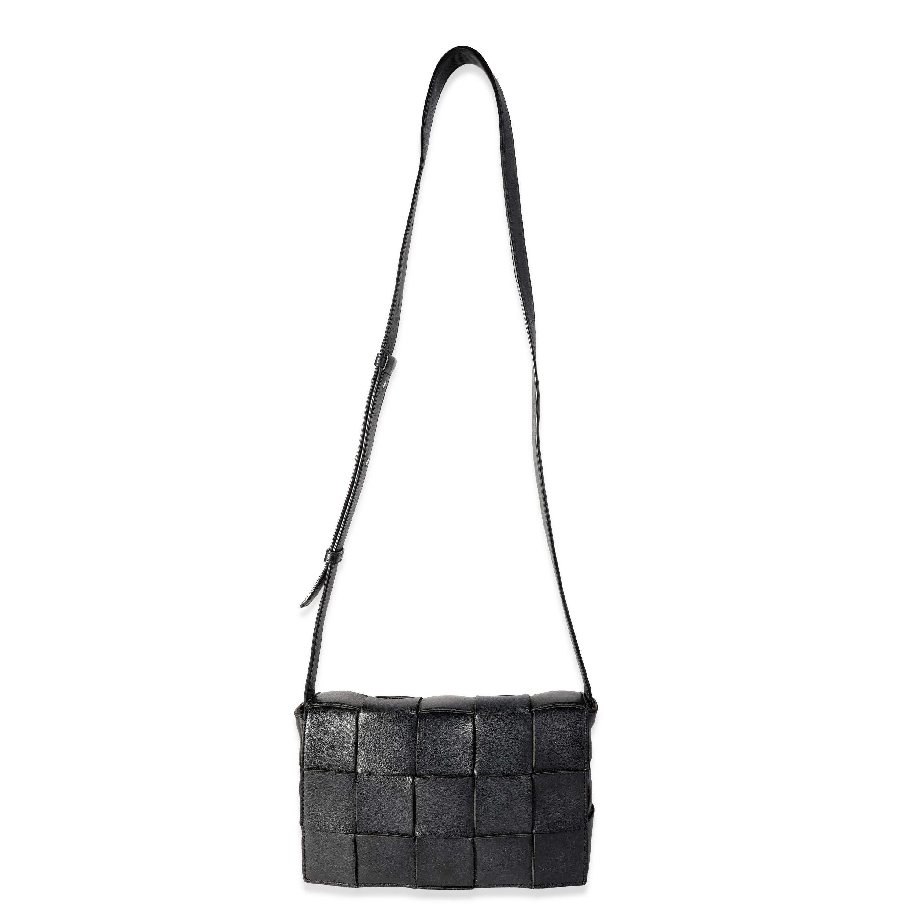Listing Title: Bottega Veneta Black Intrecciato Calfskin Cassette Bag
SKU: 118348
MSRP: 2350.00
Condition: Pre-owned (3000)
Handbag Condition: Very Good
Condition Comments: Very Good Condition. Scuffing throughout exterior. Scuffing and spots