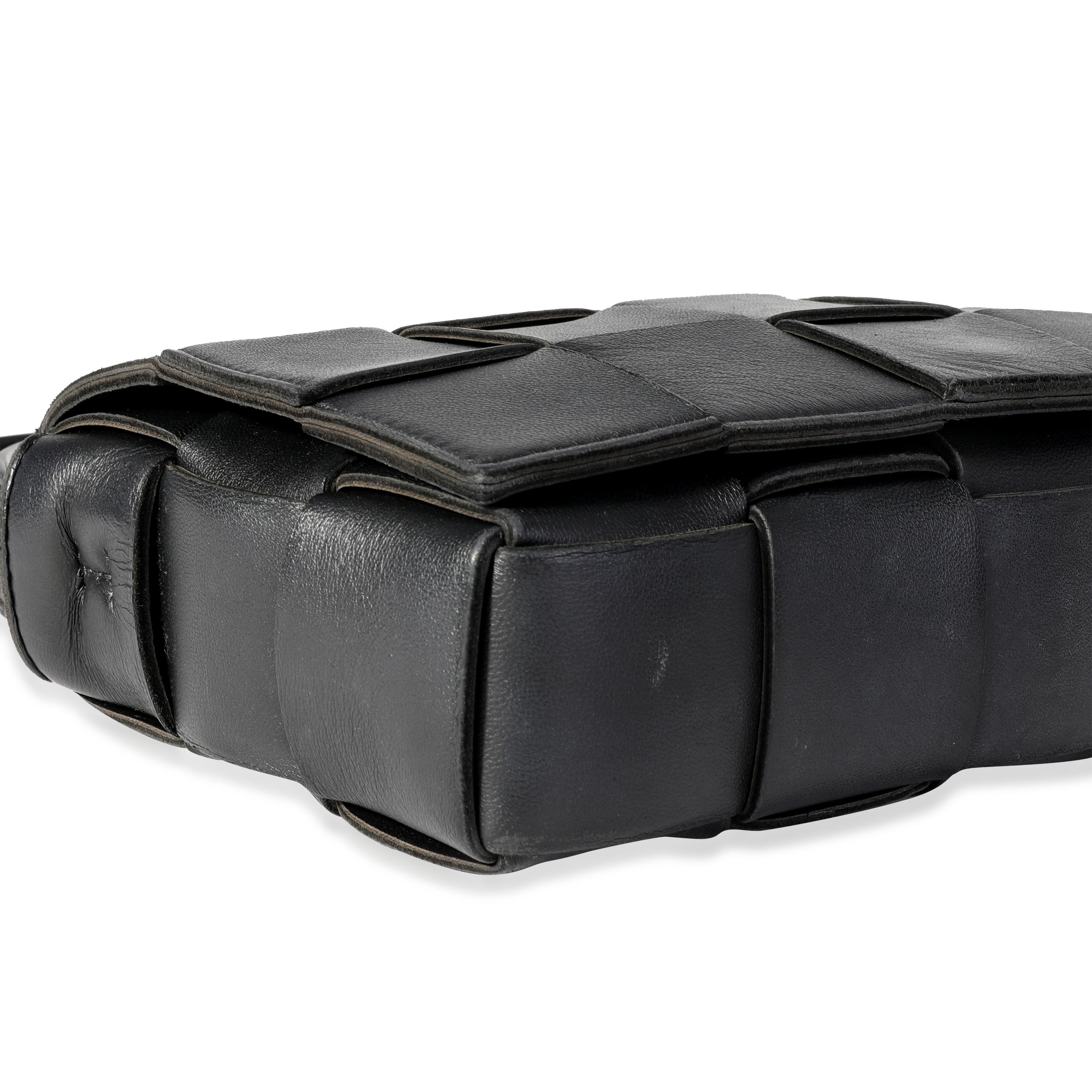 Women's Bottega Veneta Black Intrecciato Calfskin Cassette Bag