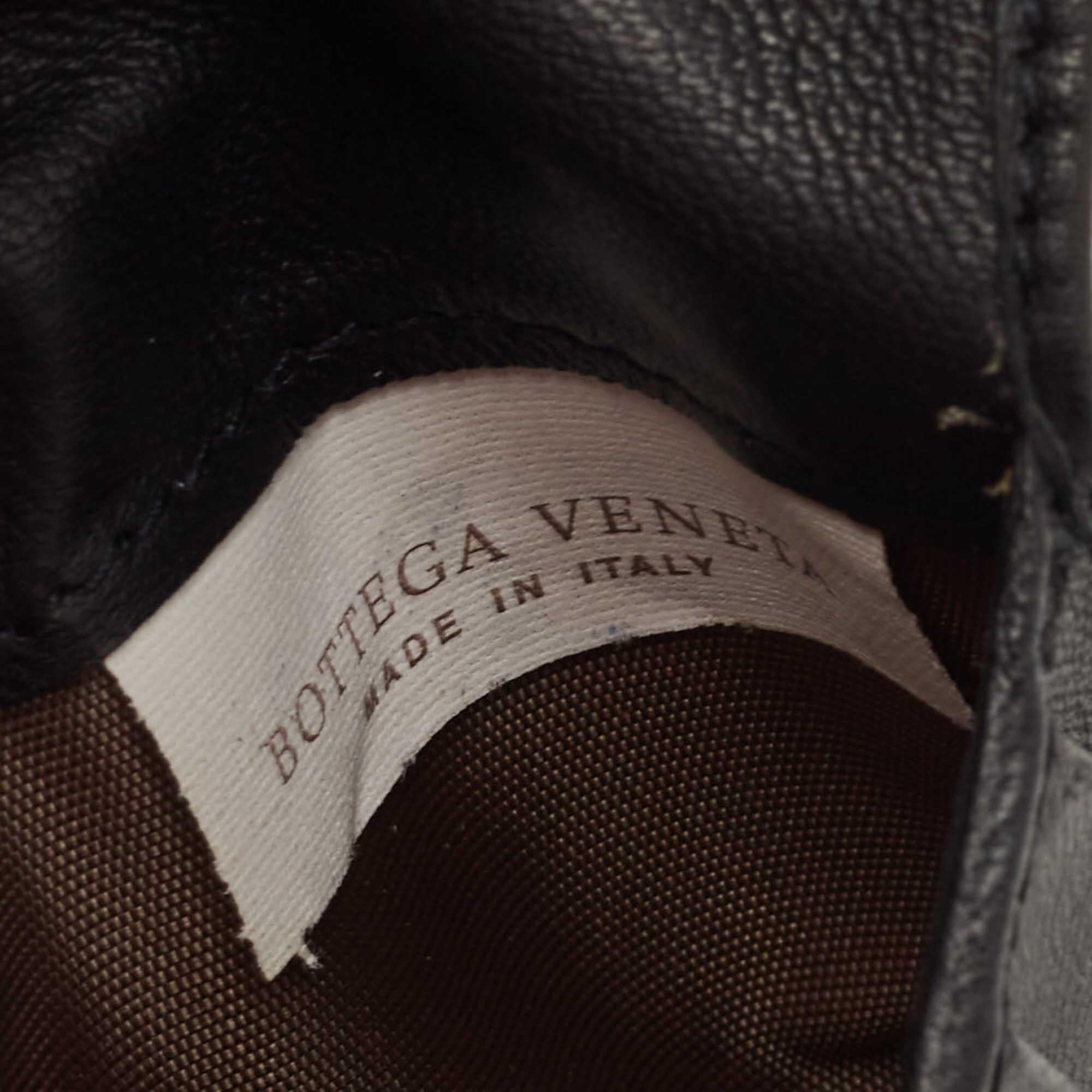 Bottega Veneta Black Intrecciato Karung and Leather Bifold Wallet 5