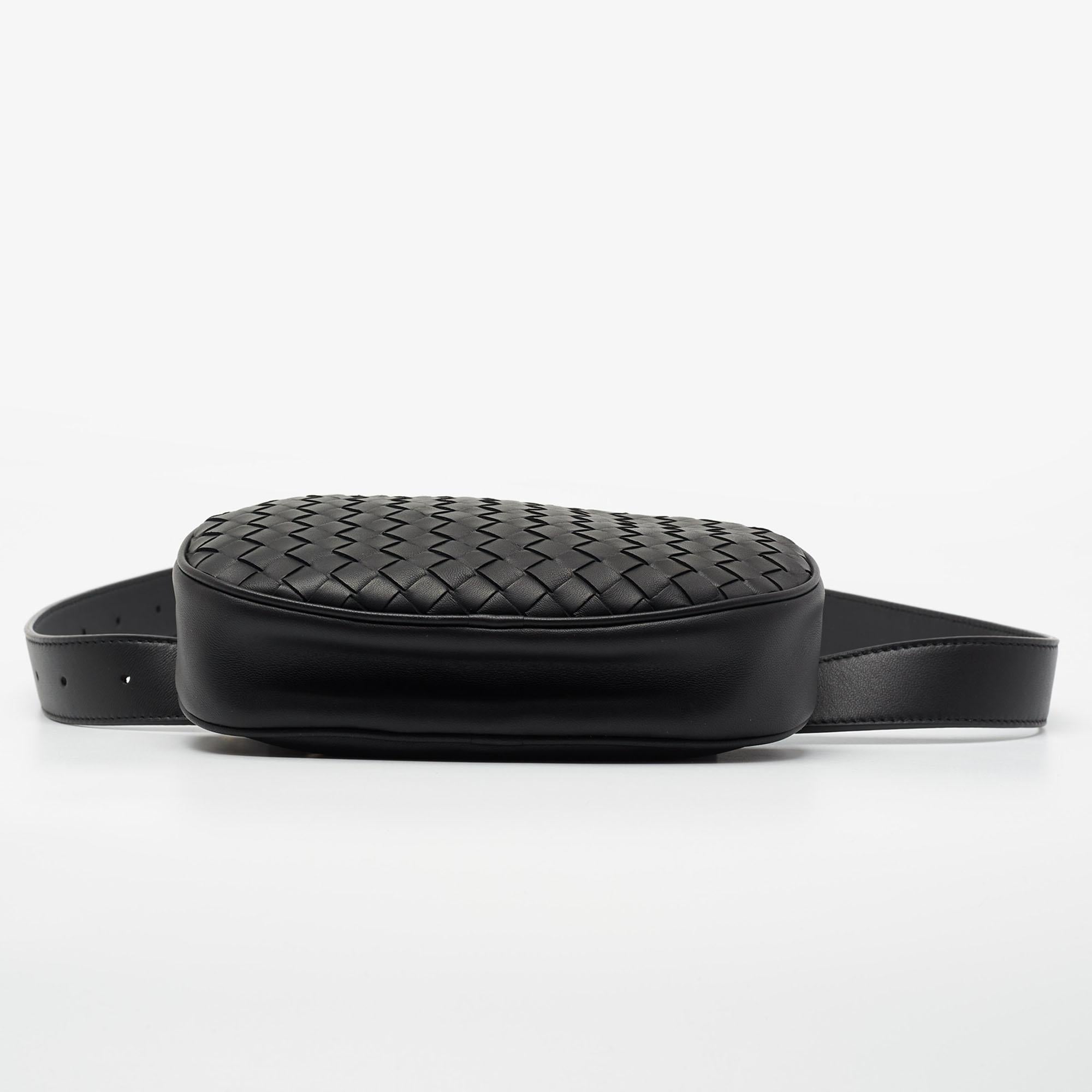 Women's Bottega Veneta Black Intrecciato Leather Belt Bag