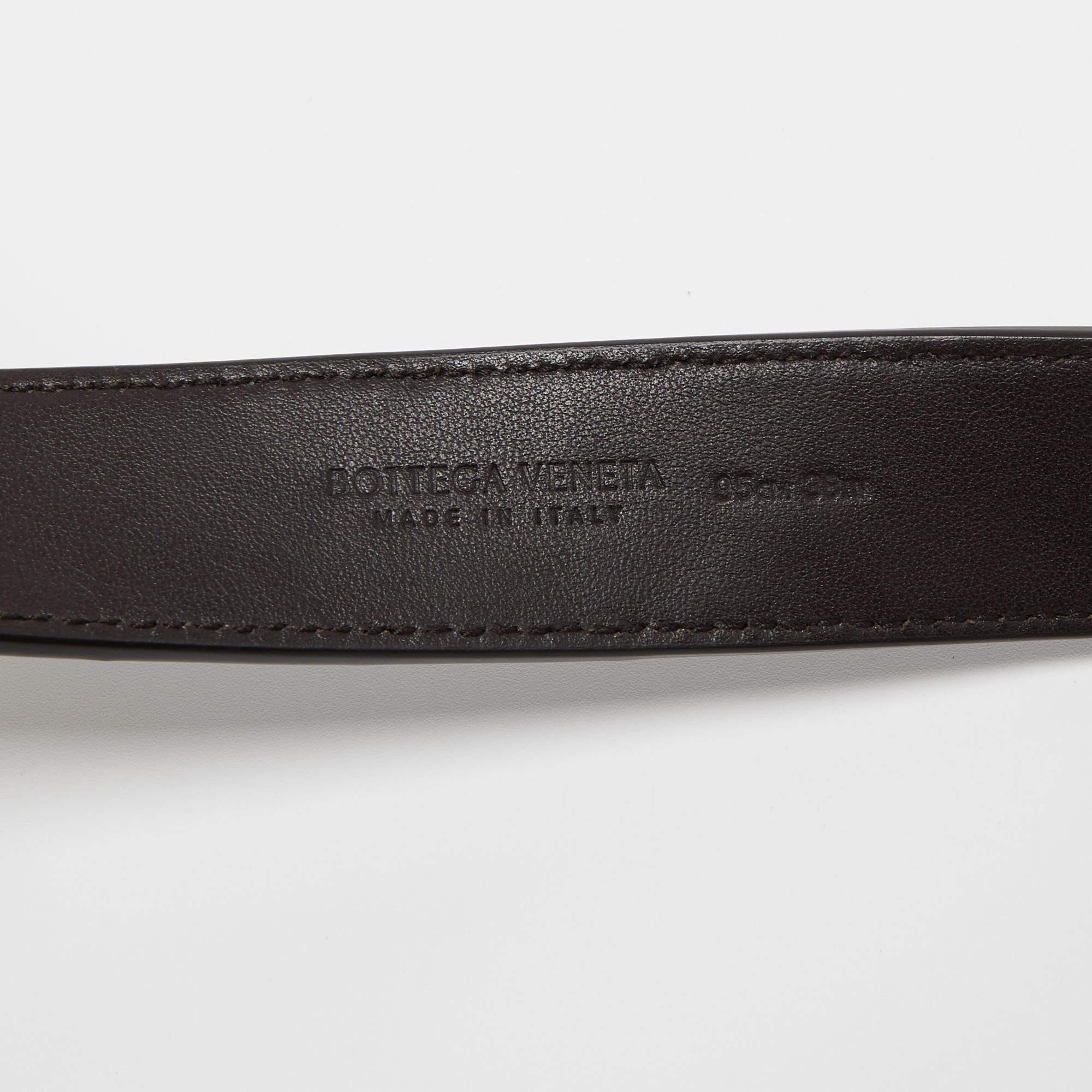 Add a sleek finish to your OOTD with this Bottega Veneta belt. It is carefully crafted to last well and boost your style for a long time.

Includes: Brand Dustbag

