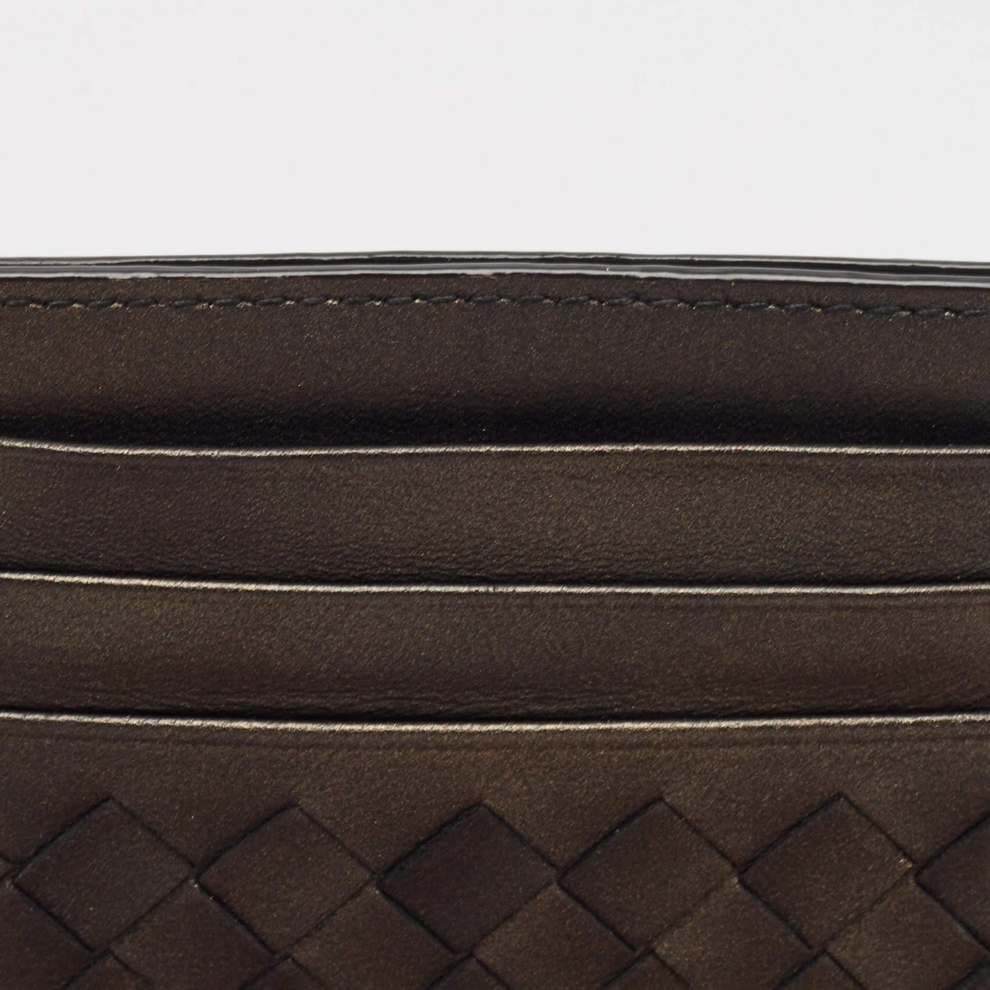 Uomo Portacarte Bottega Veneta in pelle nera Intrecciato in vendita