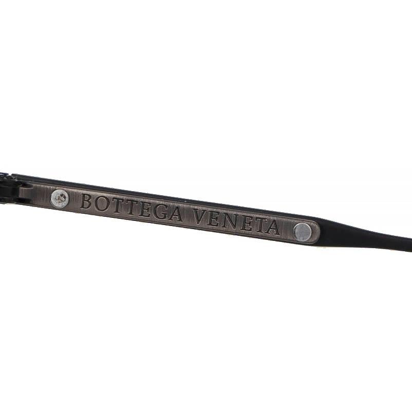 Black BOTTEGA VENETA black Intrecciato leather Cat-Eye Sunglasses BV0188S For Sale