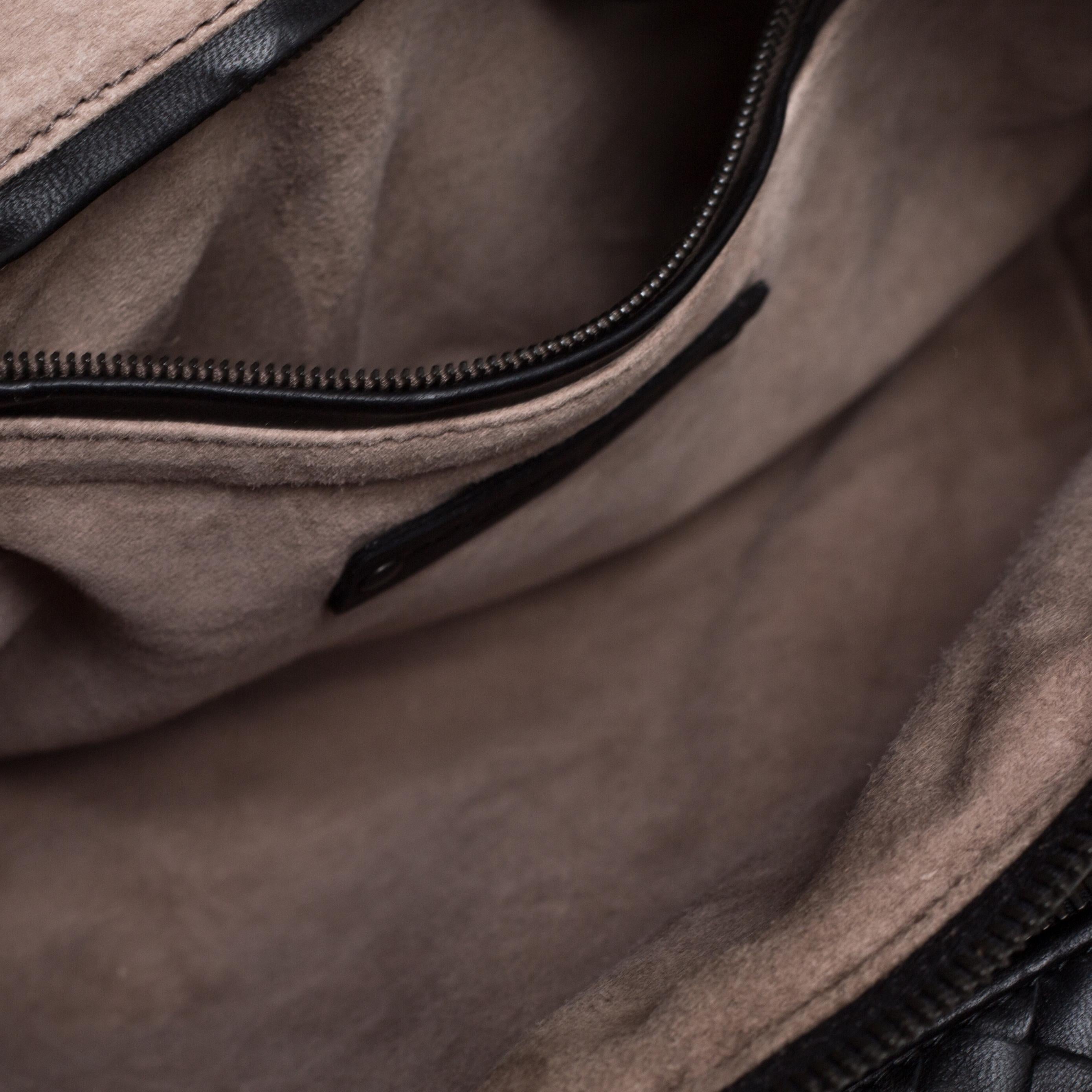 Women's Bottega Veneta Black Intrecciato Leather Double Zip Nodini Crossbody Bag