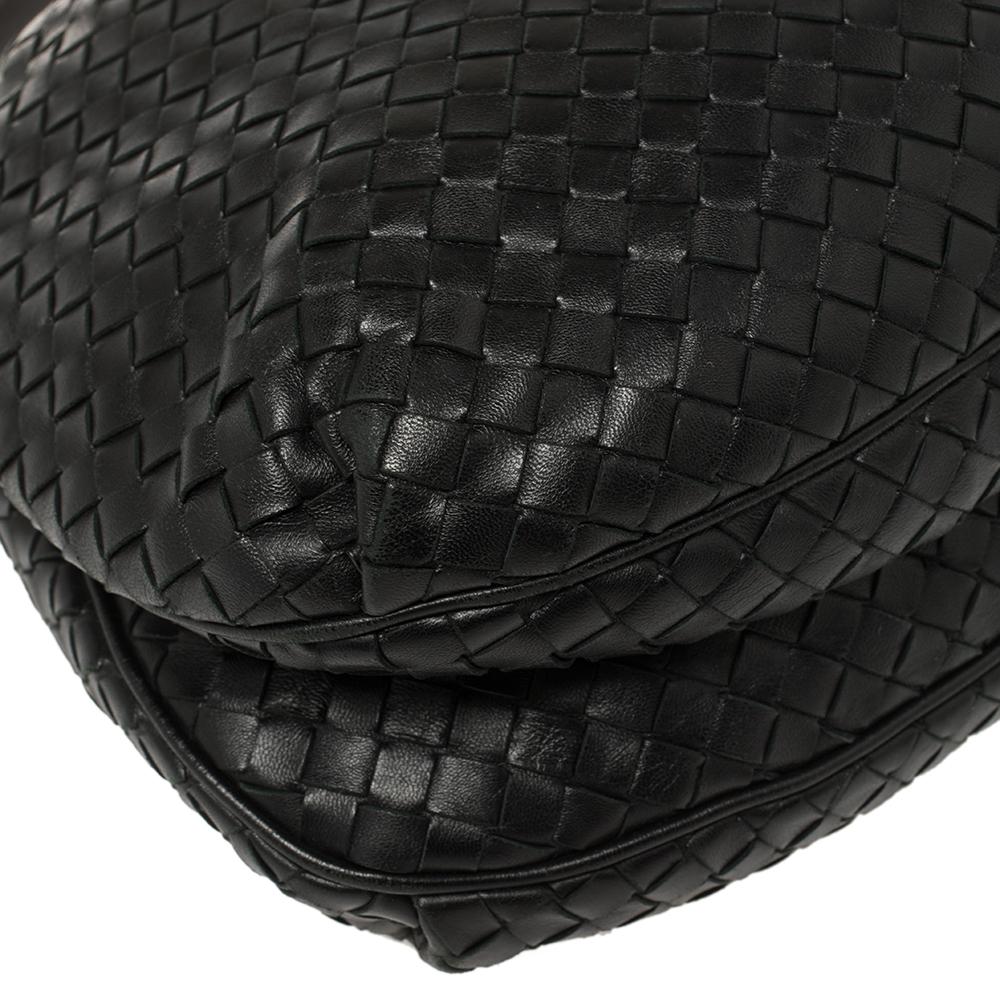 Bottega Veneta Black Intrecciato Leather Drawstring Shoulder Bag 2