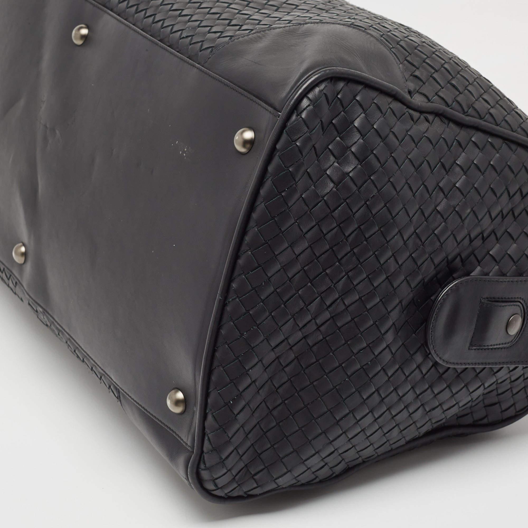 Men's Bottega Veneta Black Intrecciato Leather Duffel Bag
