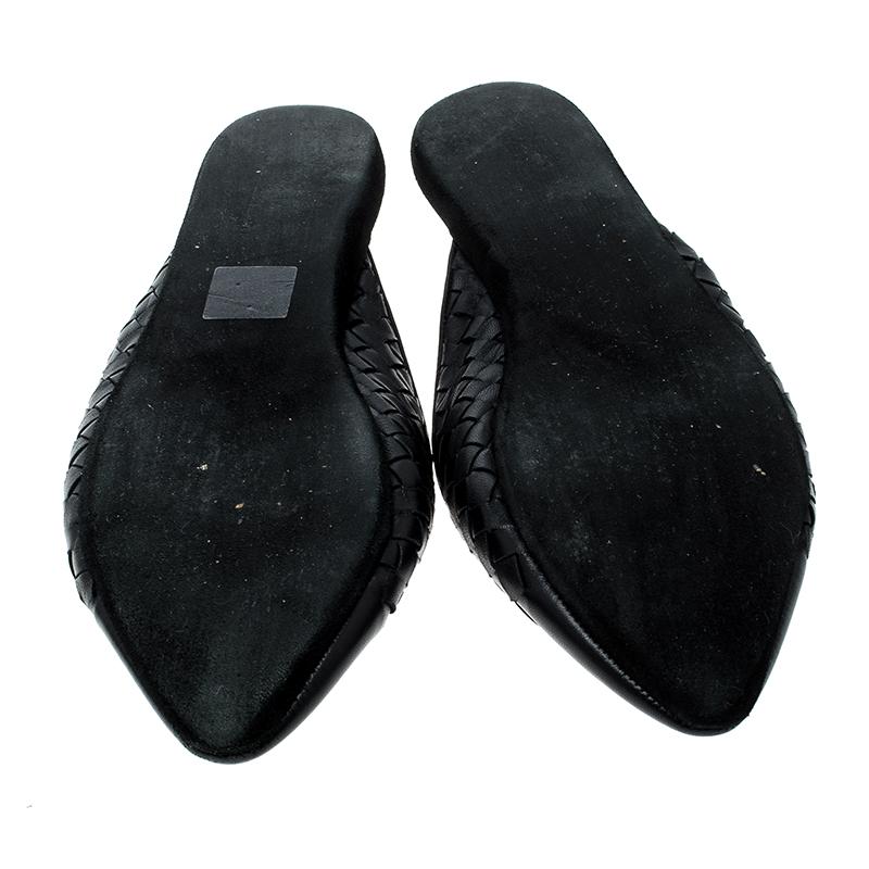 Bottega Veneta Black Intrecciato Leather Flat Slippers Size 39 1