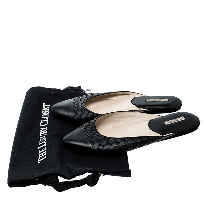 Bottega Veneta Black Intrecciato Leather Flat Slippers Size 39 3