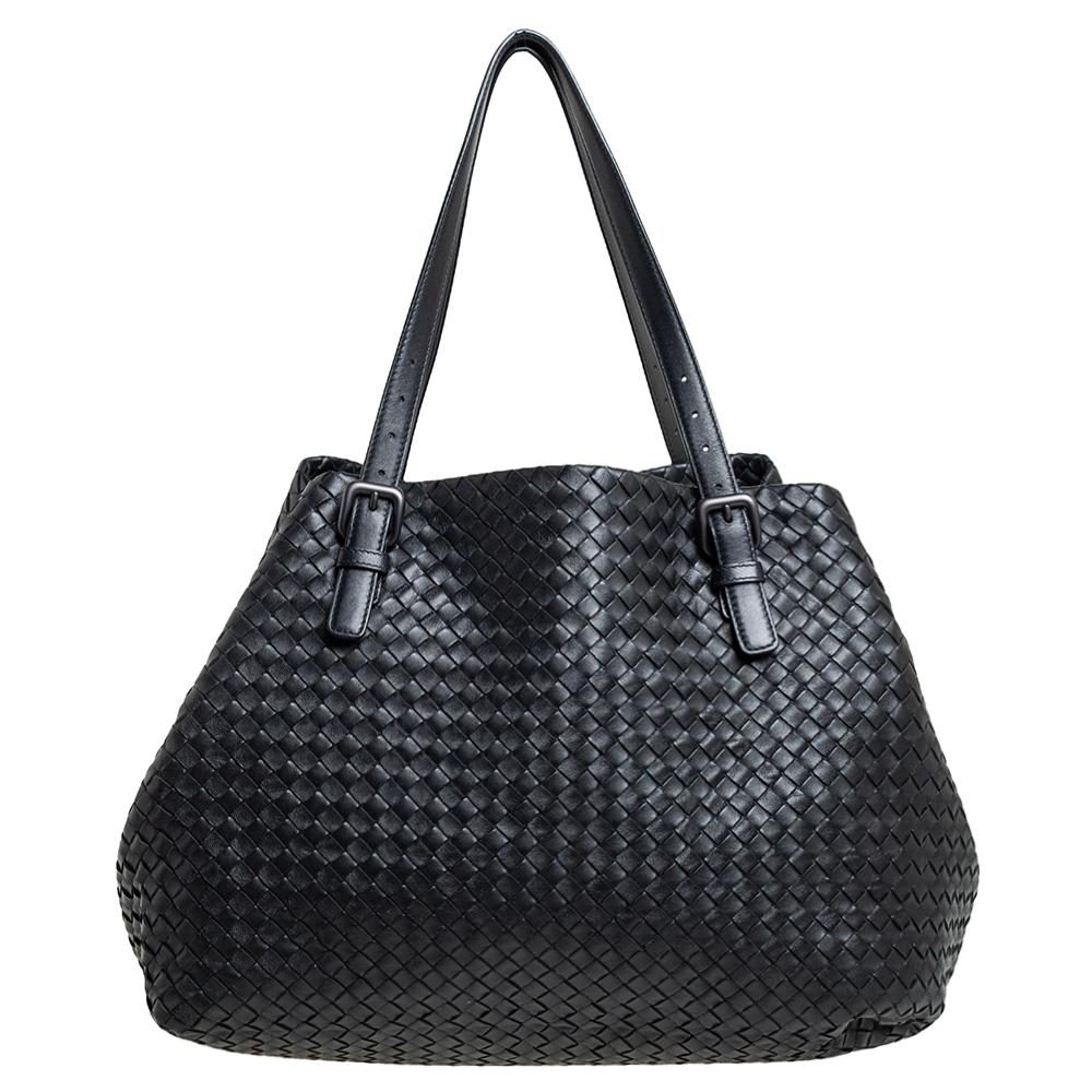 Bottega Veneta Black Intrecciato Leather Double Zip Nodini Crossbody Bag at  1stDibs