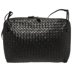 Bottega Veneta Schwarz Intrecciato Leder Große Nodini Crossbody Tasche