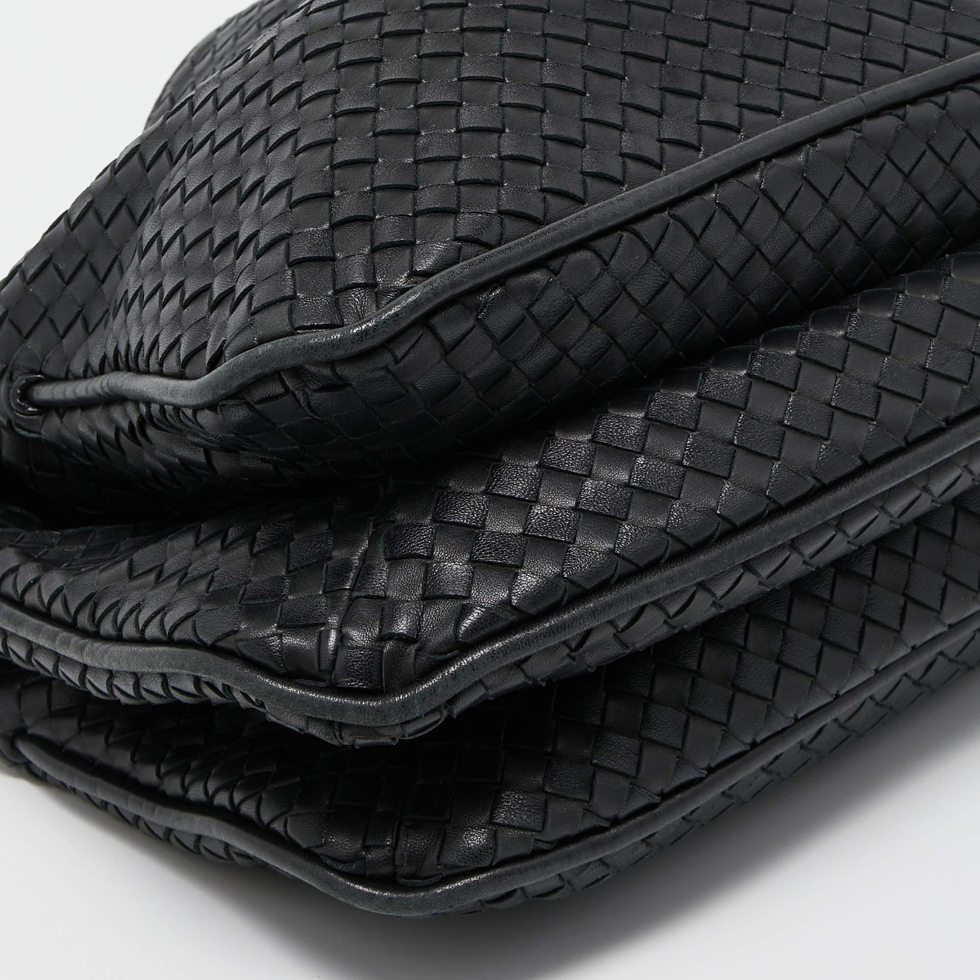 Bottega Veneta Black Intrecciato Leather Loop Bag 6