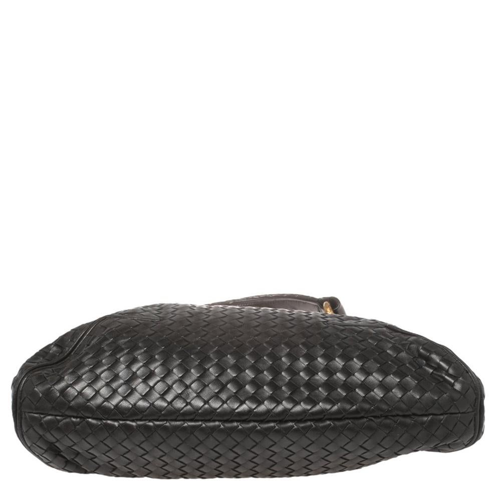 Bottega Veneta New Ball Hobo aus schwarzem Intrecciato-Leder Damen