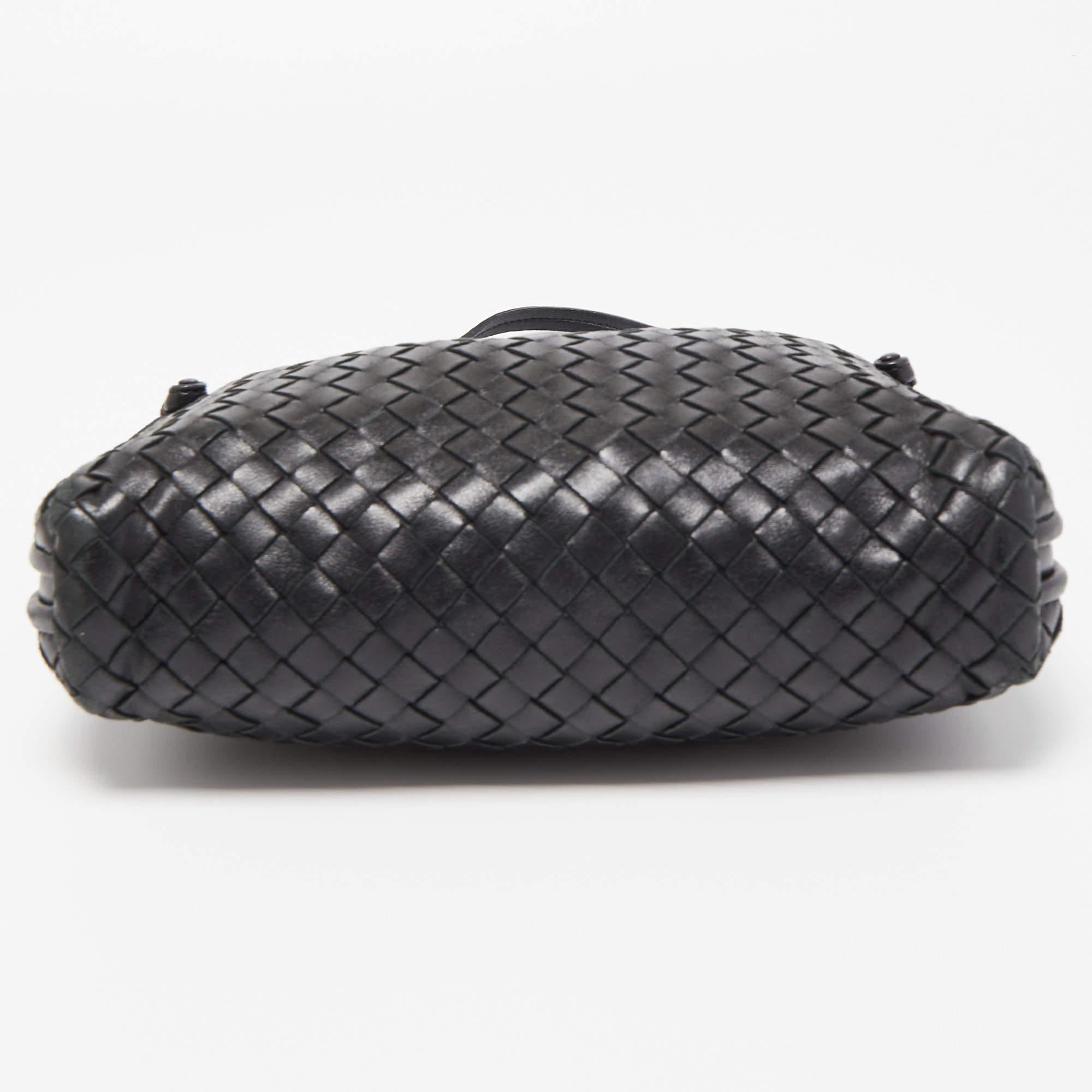 Women's Bottega Veneta Black Intrecciato Leather Nodini Crossbody Bag