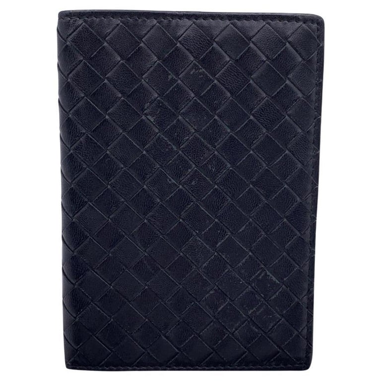 Bottega Black Intrecciato Leather Passport Holder Case For Sale