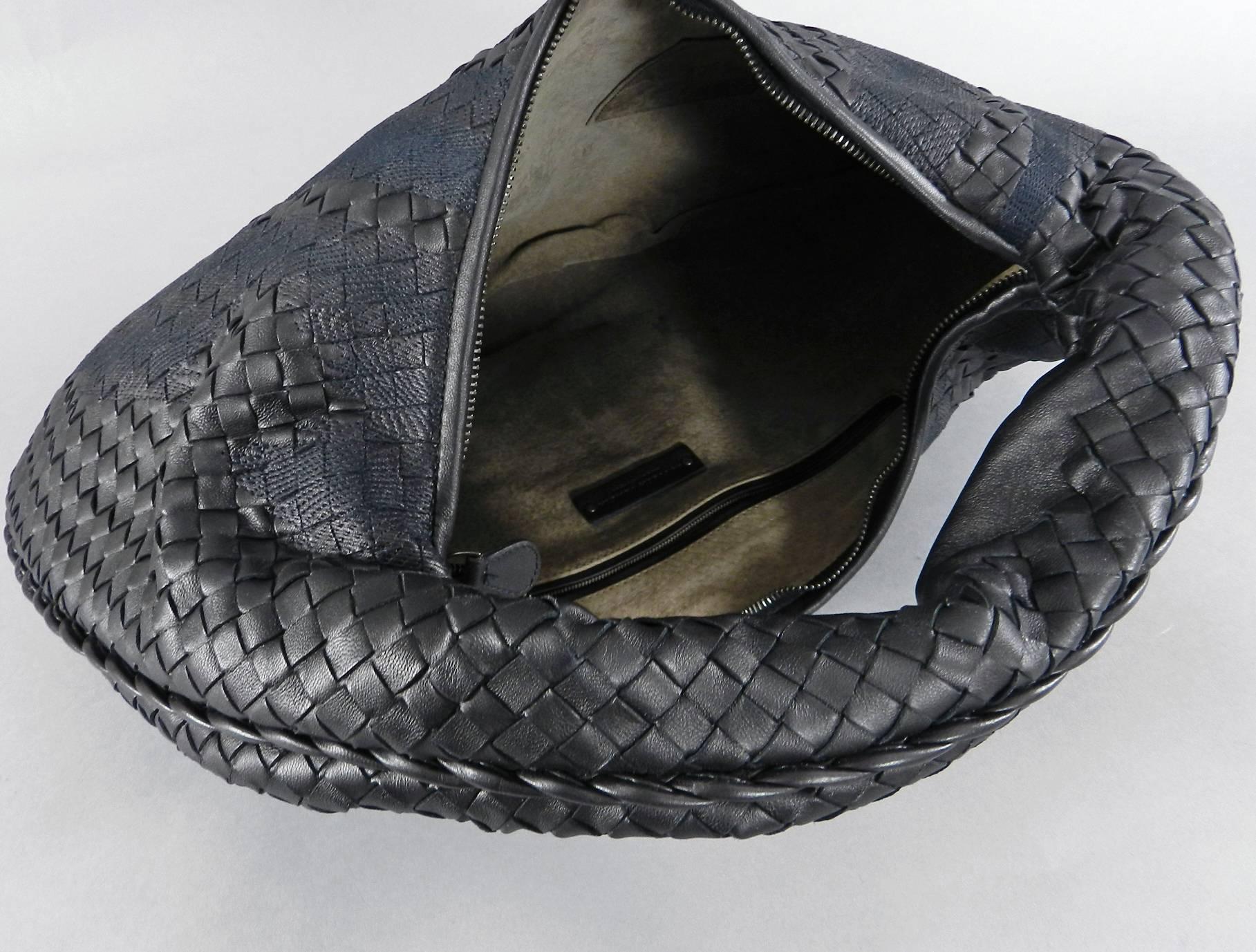Bottega Veneta Black Intrecciato Leather Shadow Embroidered Nappa Hobo Bag 2