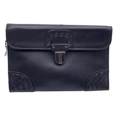 Bottega Veneta Black Intrecciato Leather Slide Lock Clutch Wrist Bag