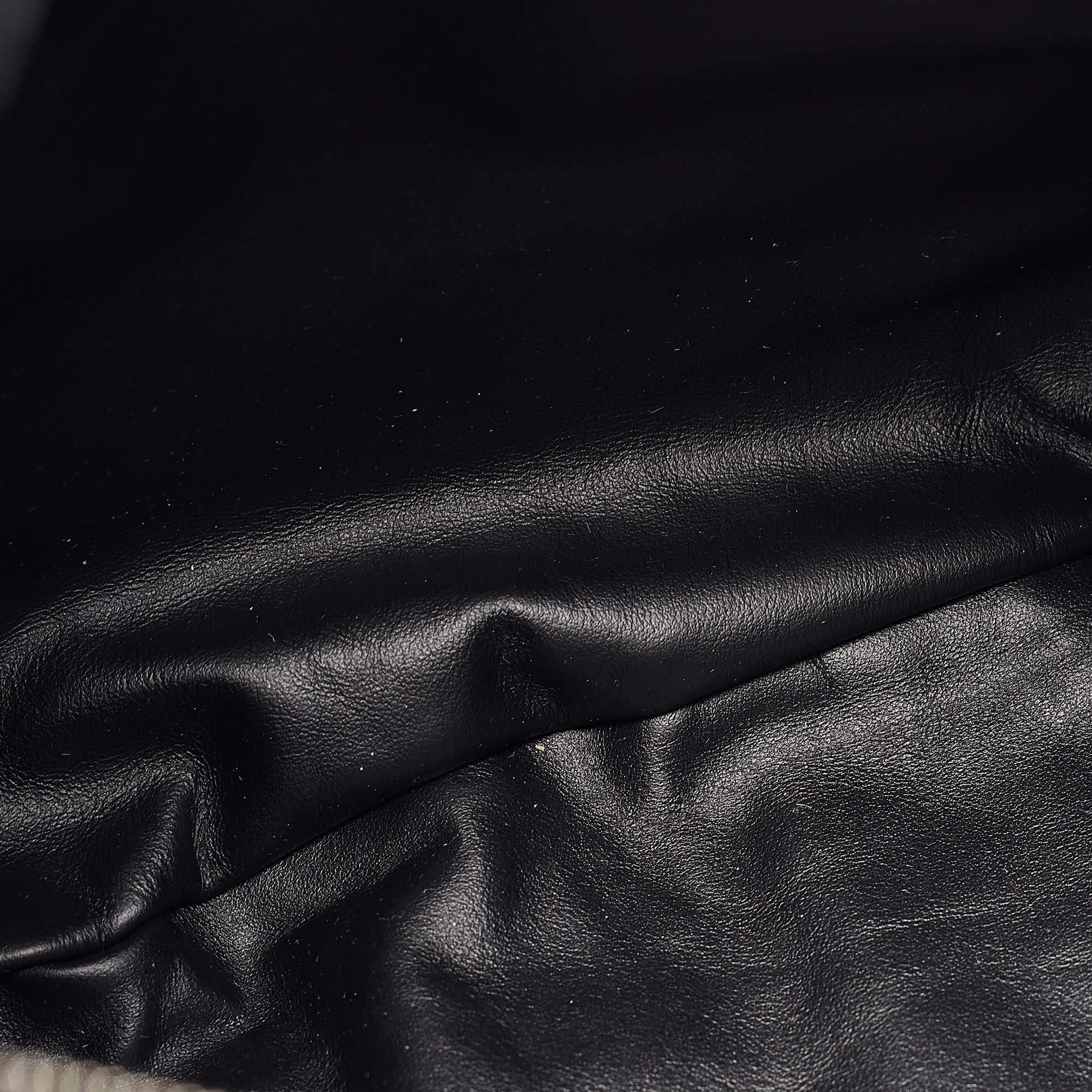 Bottega Veneta Negro Piel Intrecciato Pequeño Jodie Hobo 3