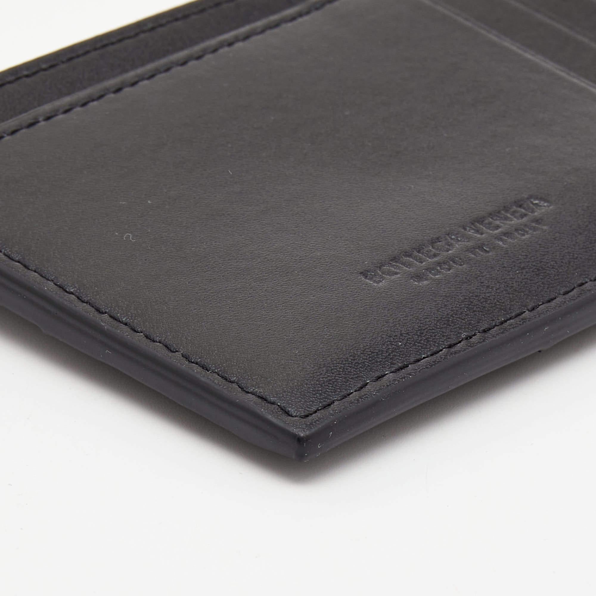 Women's Bottega Veneta Black Intrecciato Leather Zip Card Holder