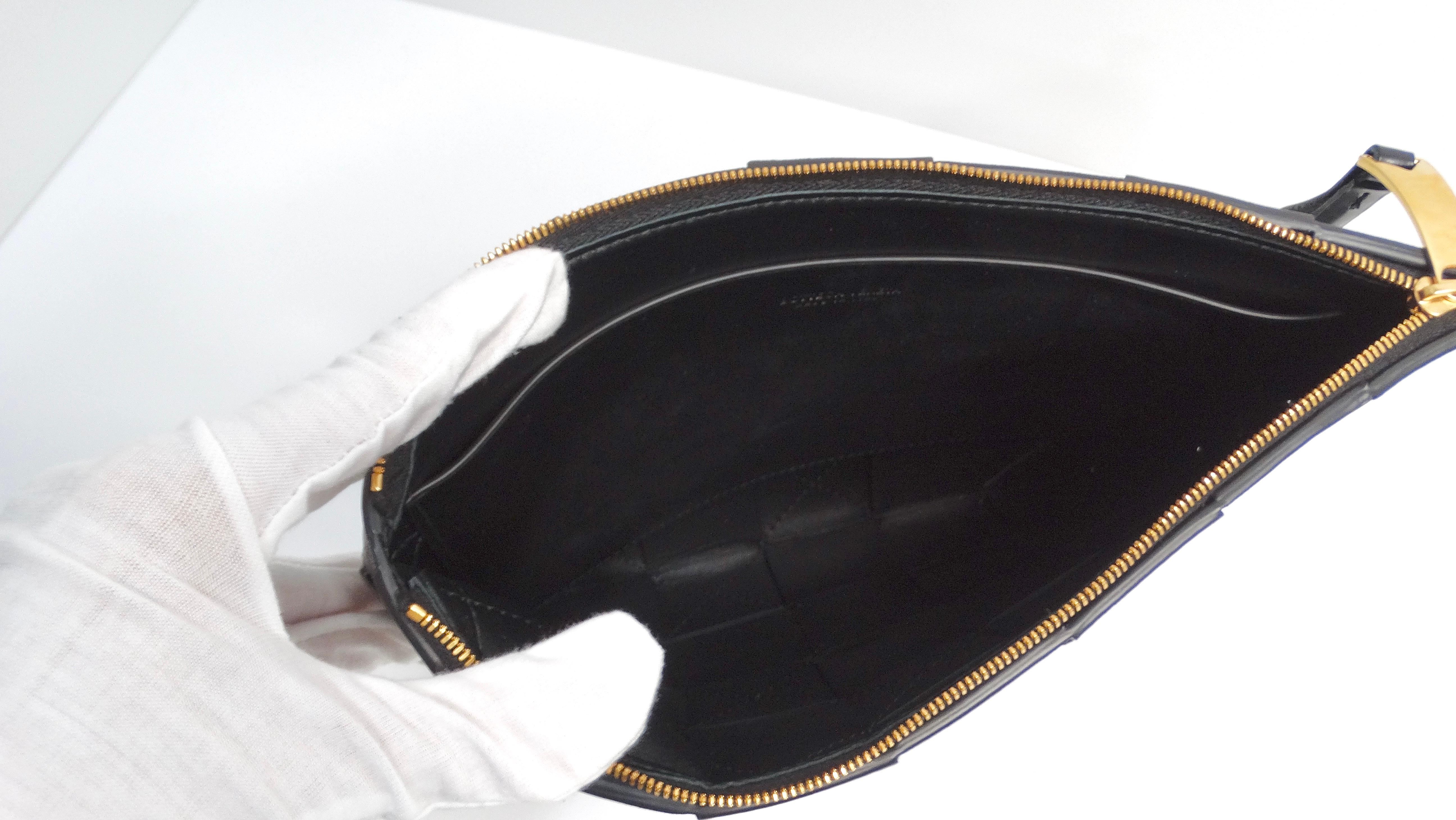 Bottega Veneta Black Intreccio Leather Wrist Pouch For Sale 2
