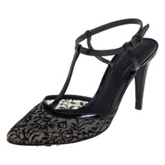 Bottega Veneta Black Lace And Patent Leather T Strap Sandals Size 38