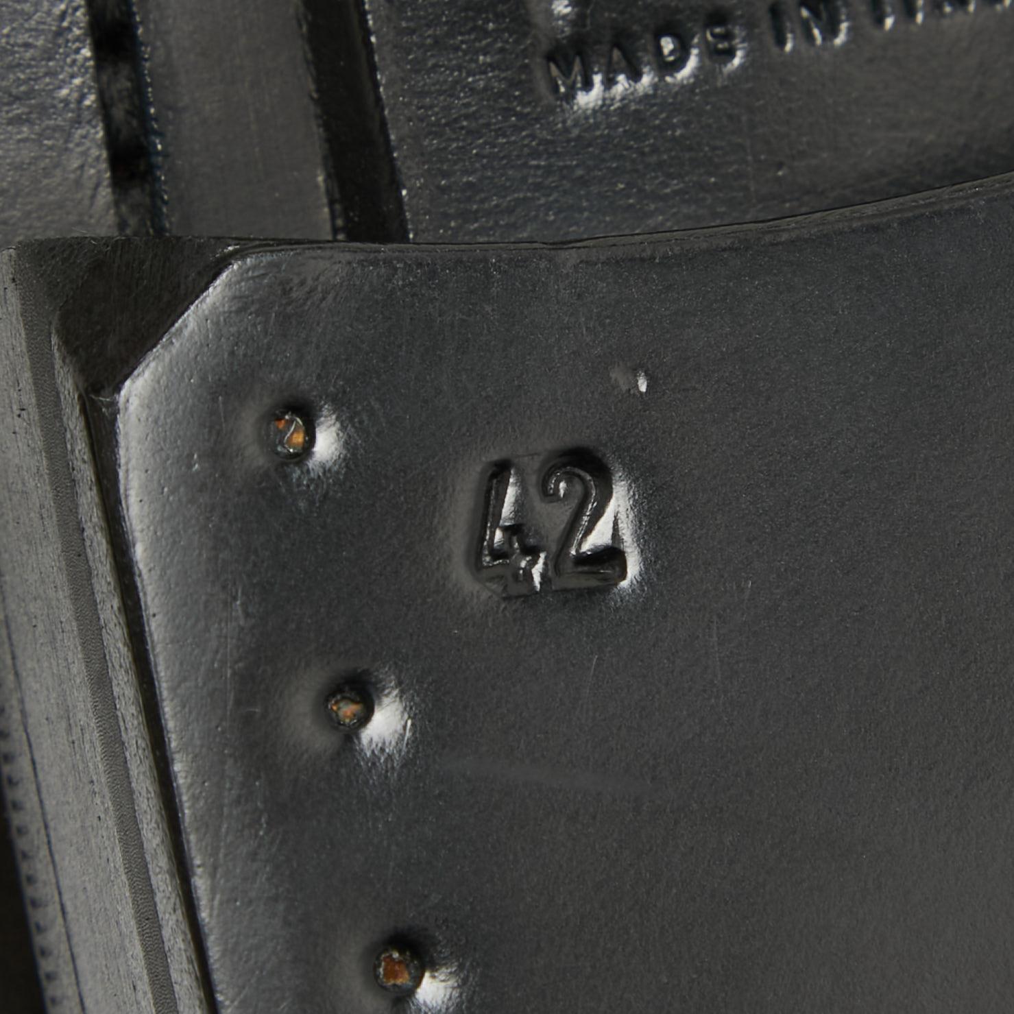 Bottega Veneta Black Leather Buckle Detail Lace Up Derby Size 42 For Sale 5