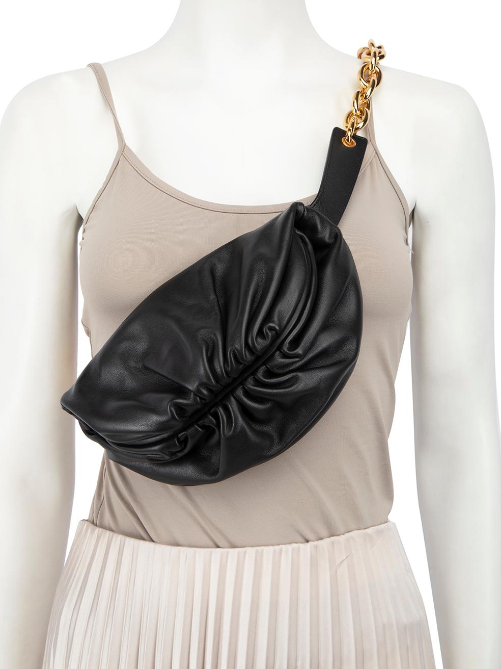 Women's Bottega Veneta Black Leather Chain Pouch Crossbody Bag For Sale