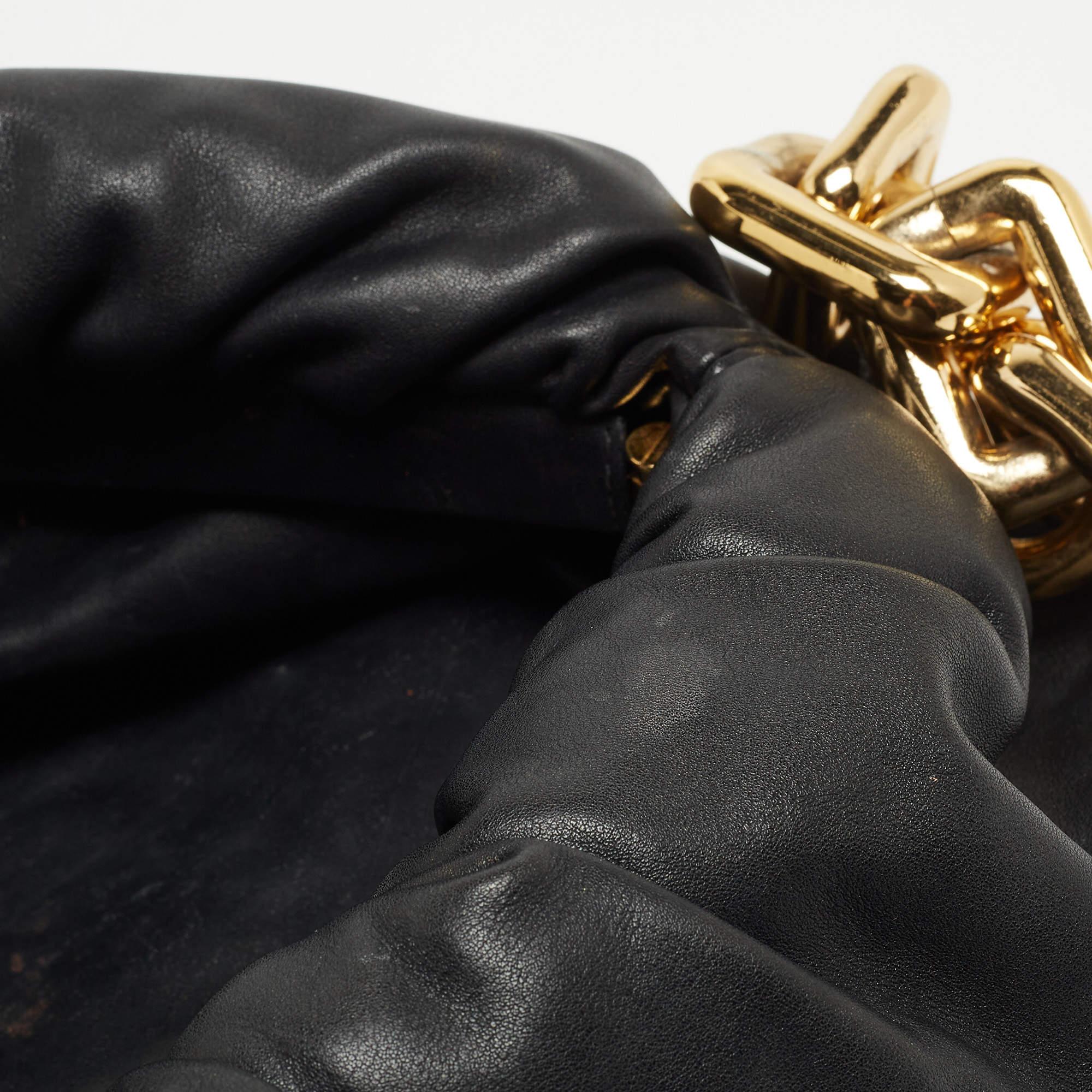 Bottega Veneta Black Leather Chain Pouch Shoulder Bag For Sale 8