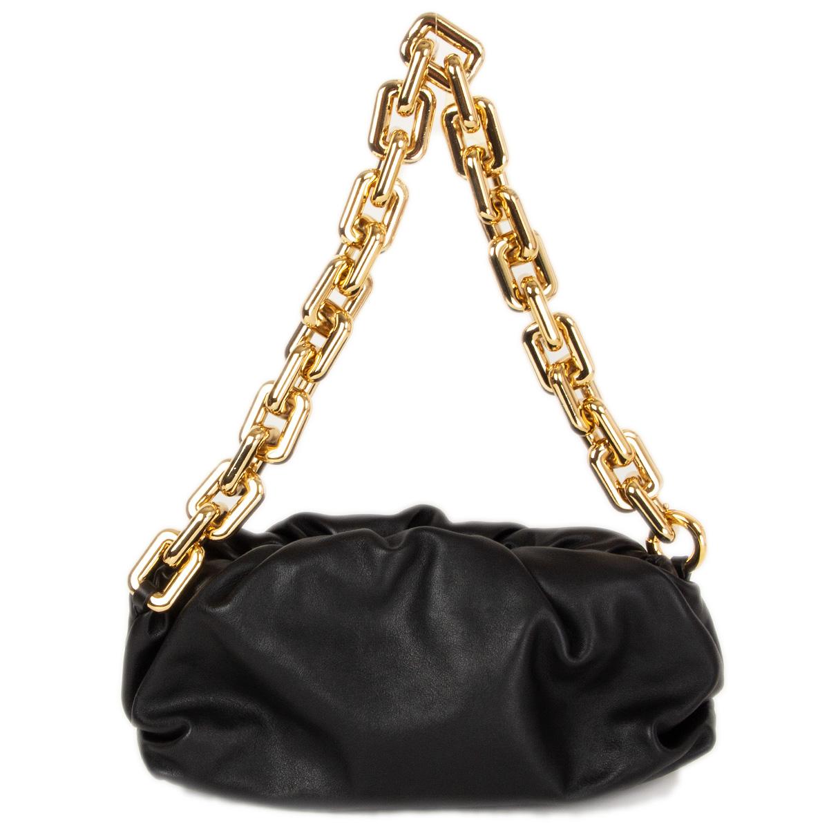 BOTTEGA VENETA black leather CHAIN POUCH Shoulder Bag For Sale at 1stDibs