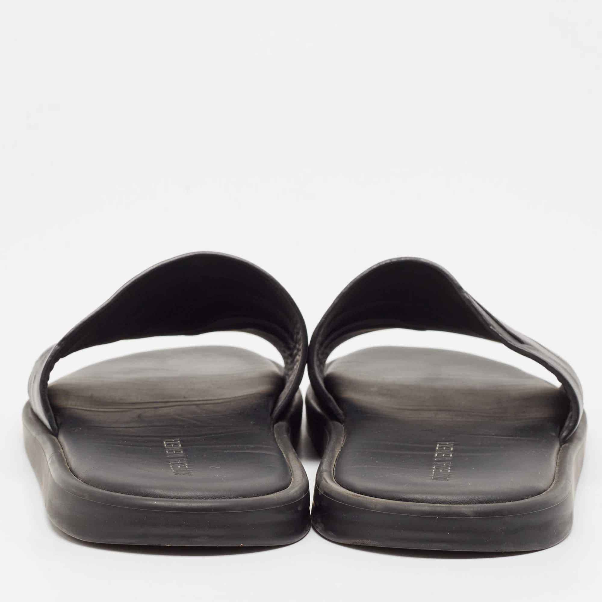 Bottega Veneta Black Leather Flat Slides Size 44 1