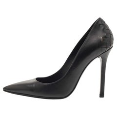 Bottega Veneta Black Leather Intrecciato Detail Pointed Toe Pumps Size 36