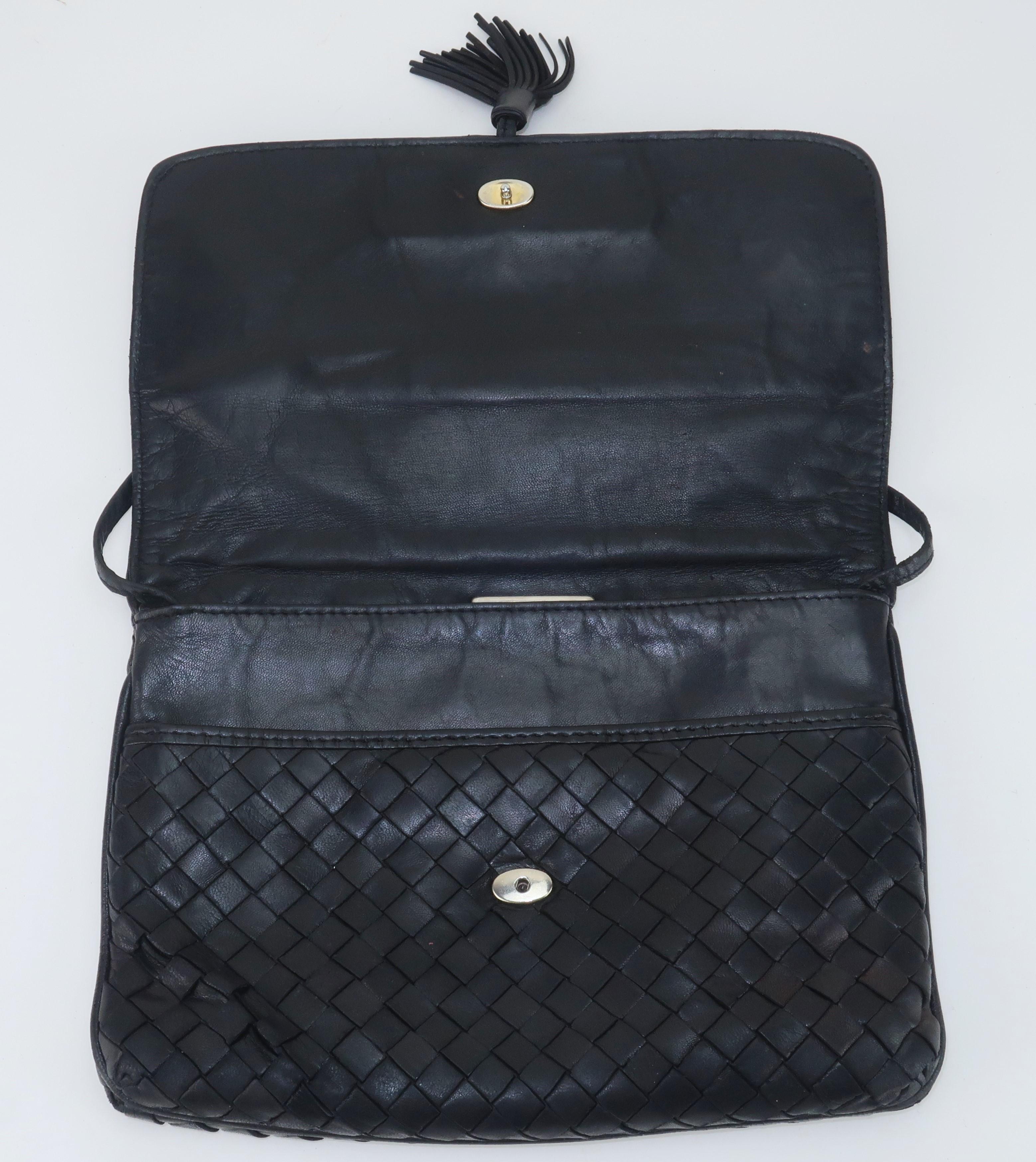 BOTTEGA VENETA Black Leather Intrecciato Shoulder Strap Handbag, 1970's 5
