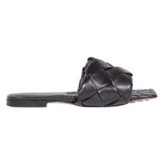 Bottega Veneta Black Leather Intrecciato Slides Size IT 38