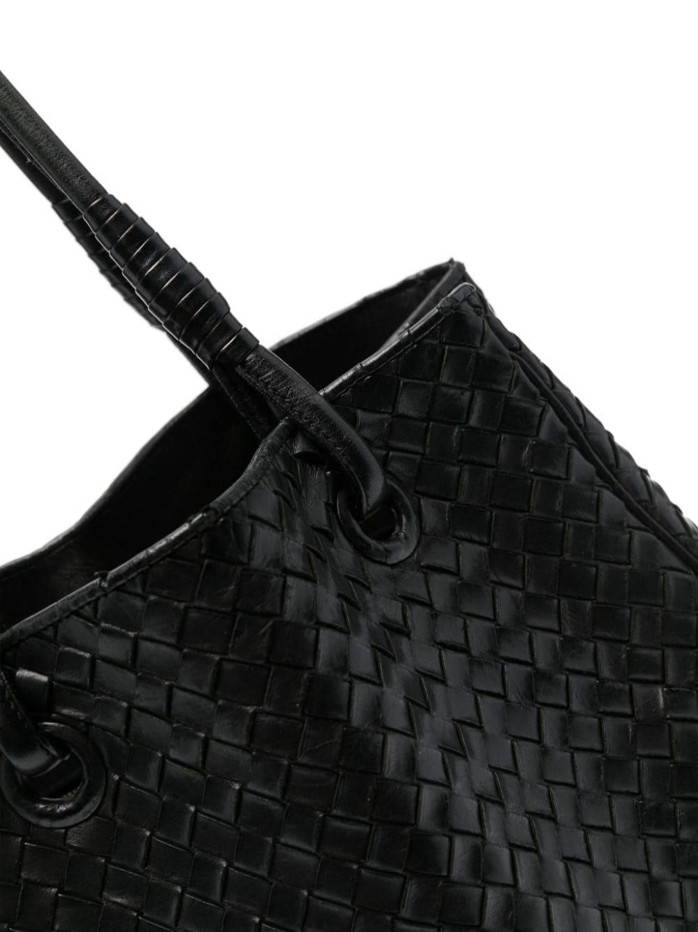 Women's Bottega Veneta Black Leather Intrecciato Tote Bag