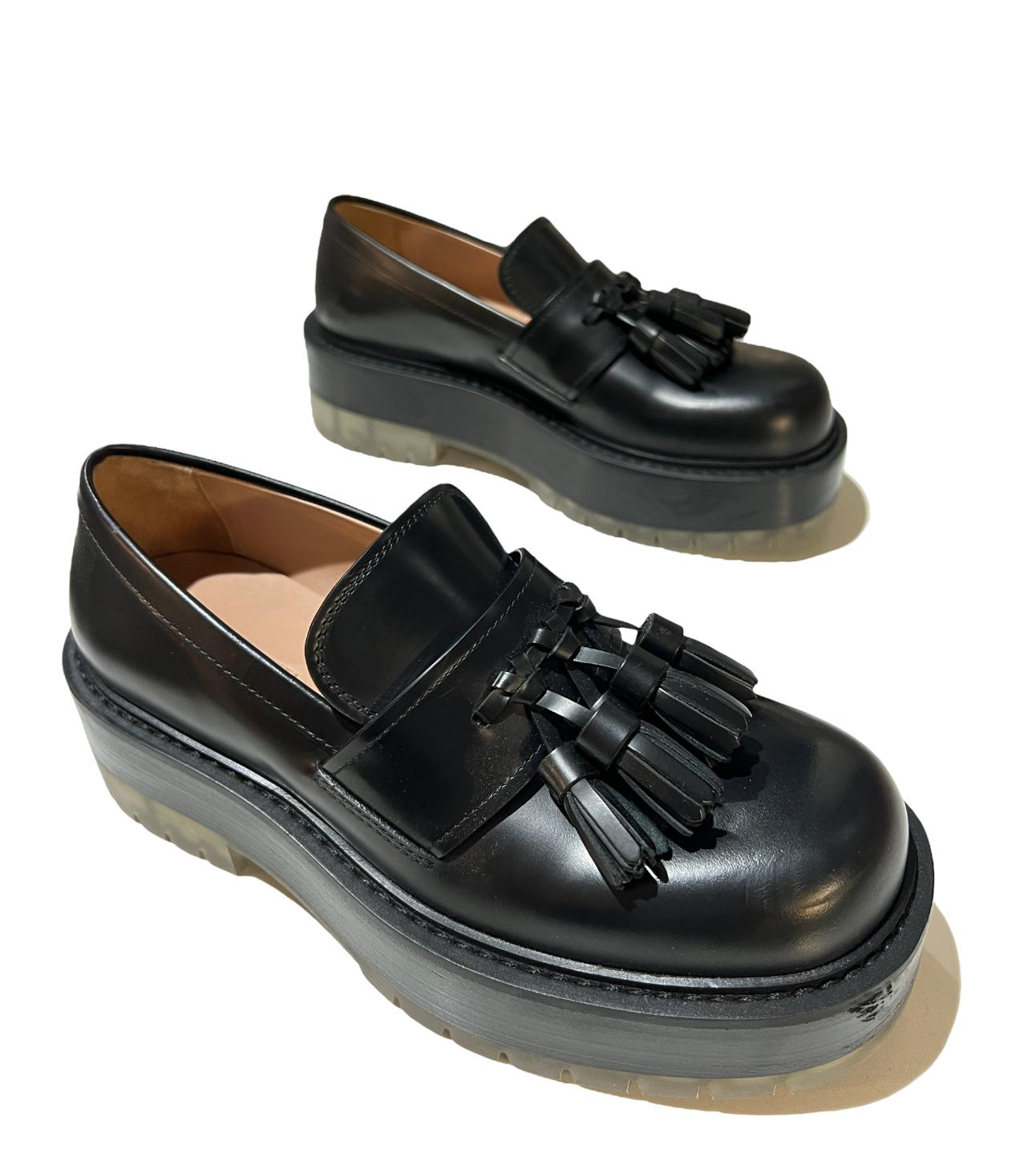 Women's Bottega Veneta Black Leather Loafer Shoes, Size 40 For Sale