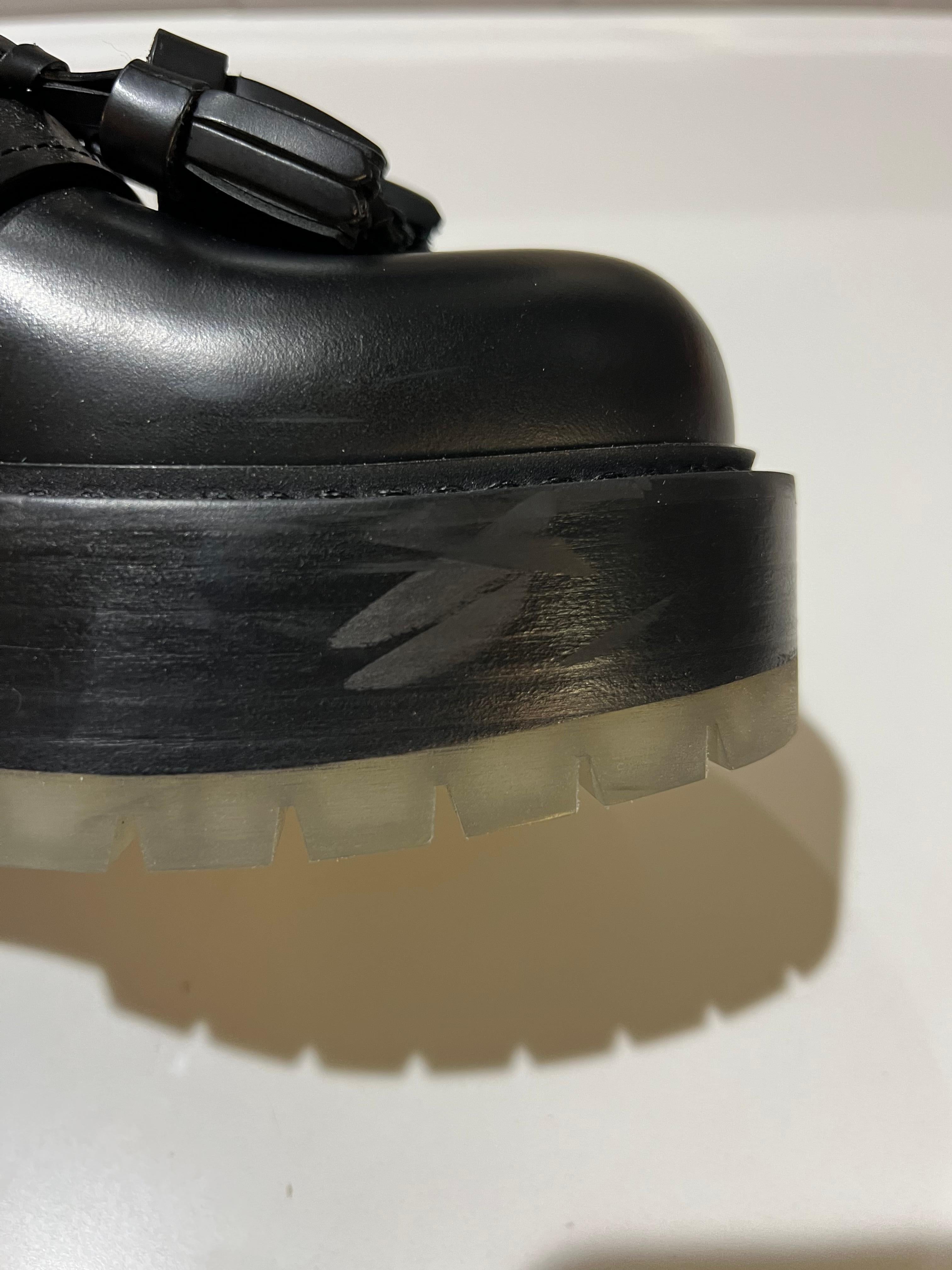 Bottega Veneta Black Leather Loafer Shoes, Size 40 For Sale 5
