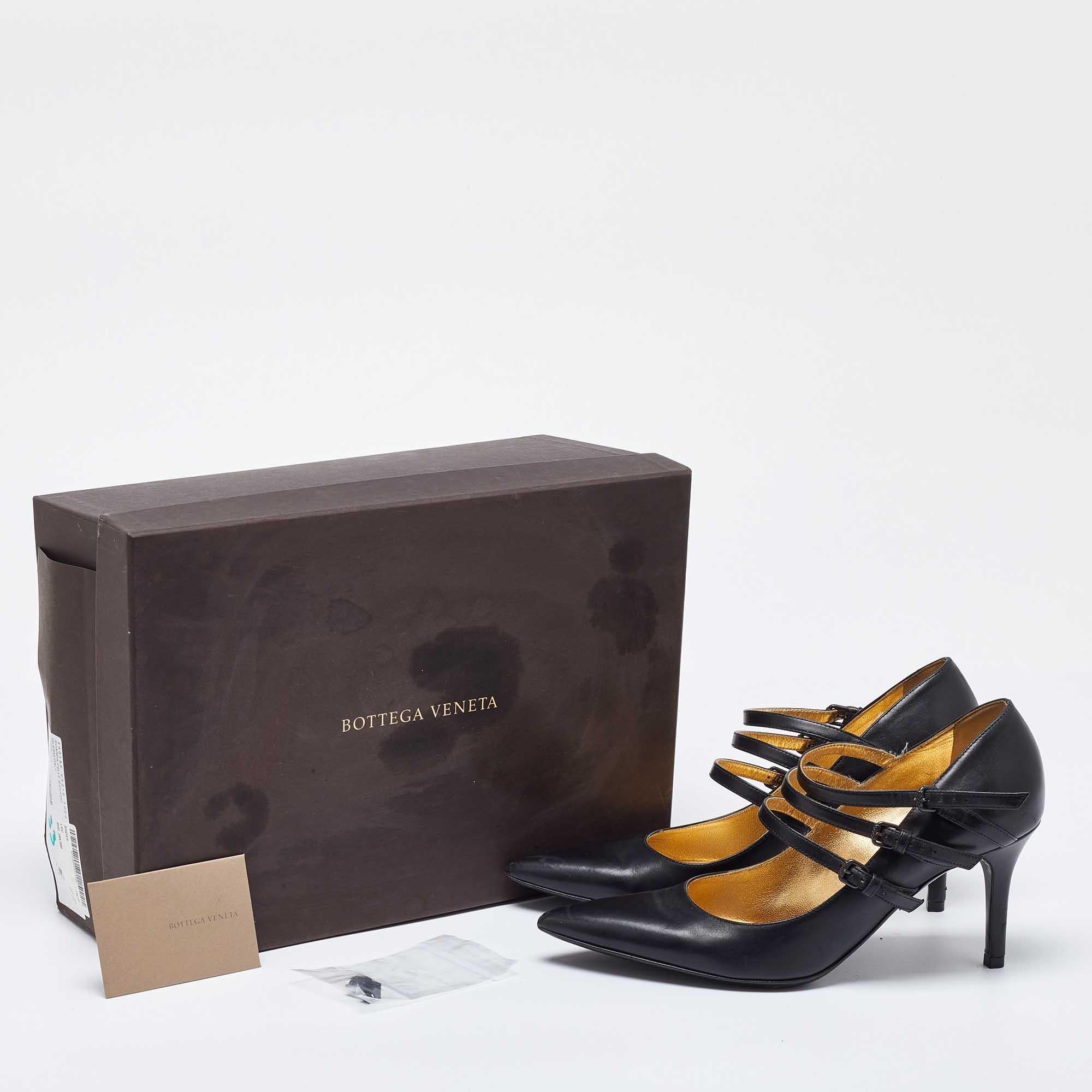 Bottega Veneta Black Leather Mary Jane Pumps Size 37.5 For Sale 5