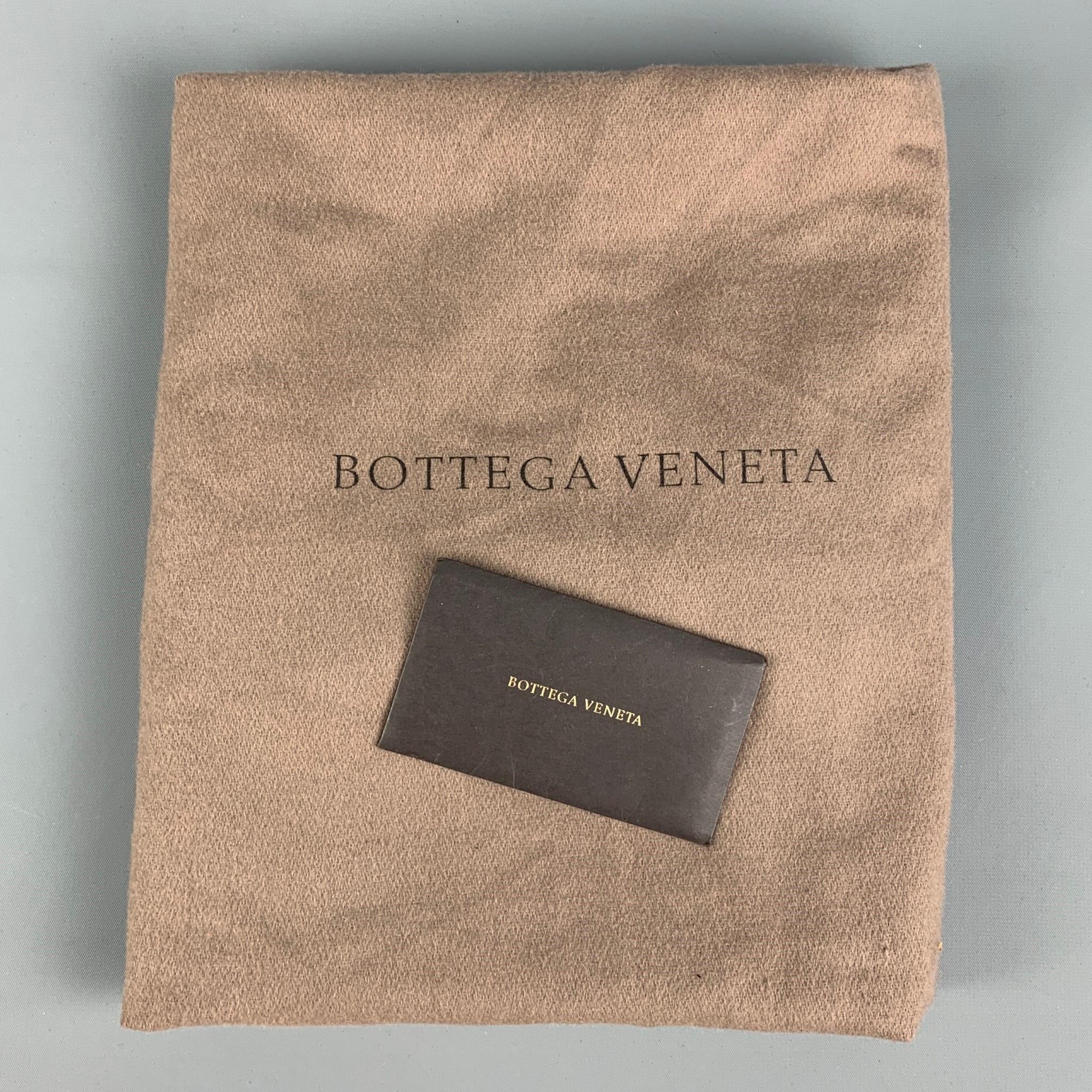 BOTTEGA VENETA Black Leather Maxi Inrecciato Jodie Handbag 2