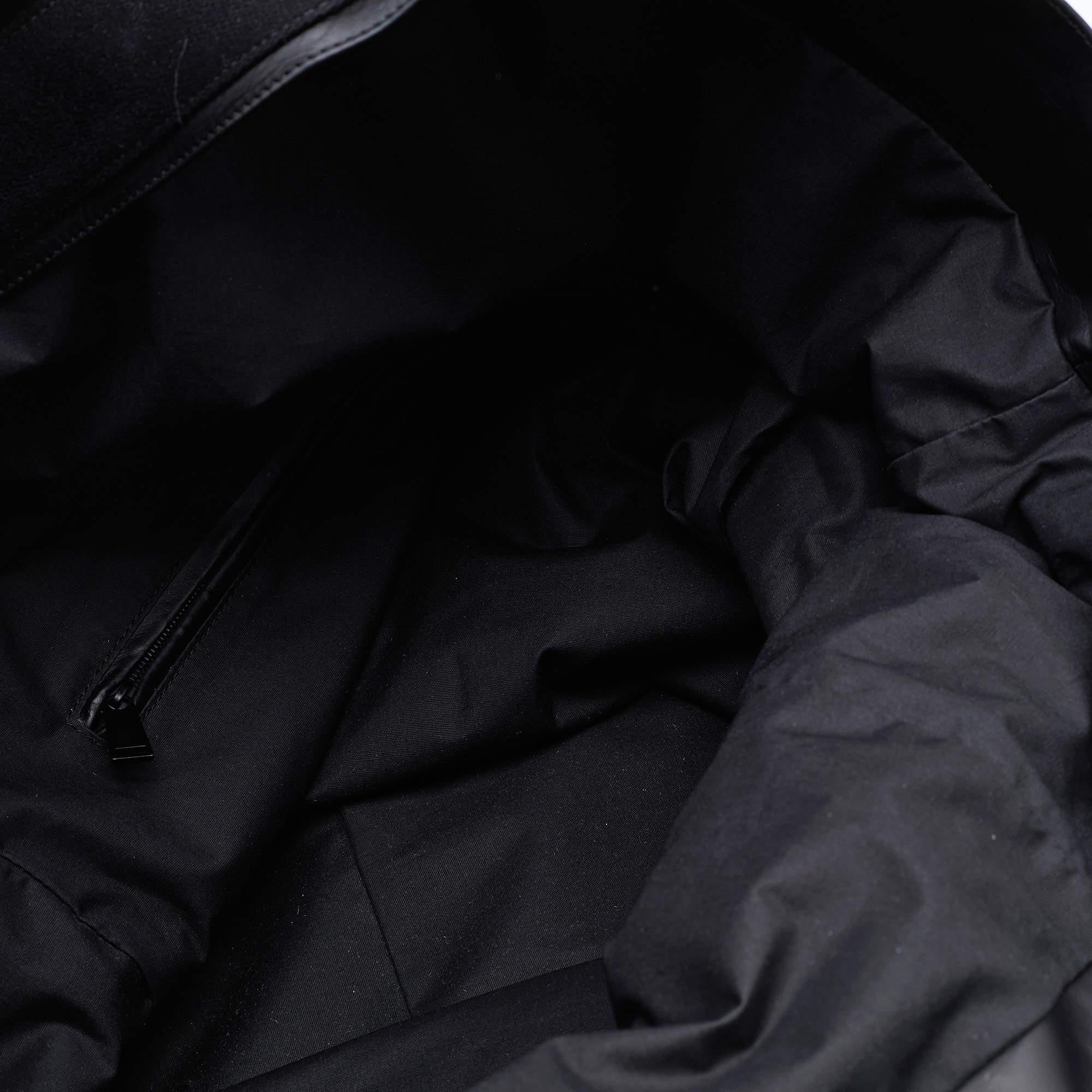 Bottega Veneta Black Leather Messenger Bag 6